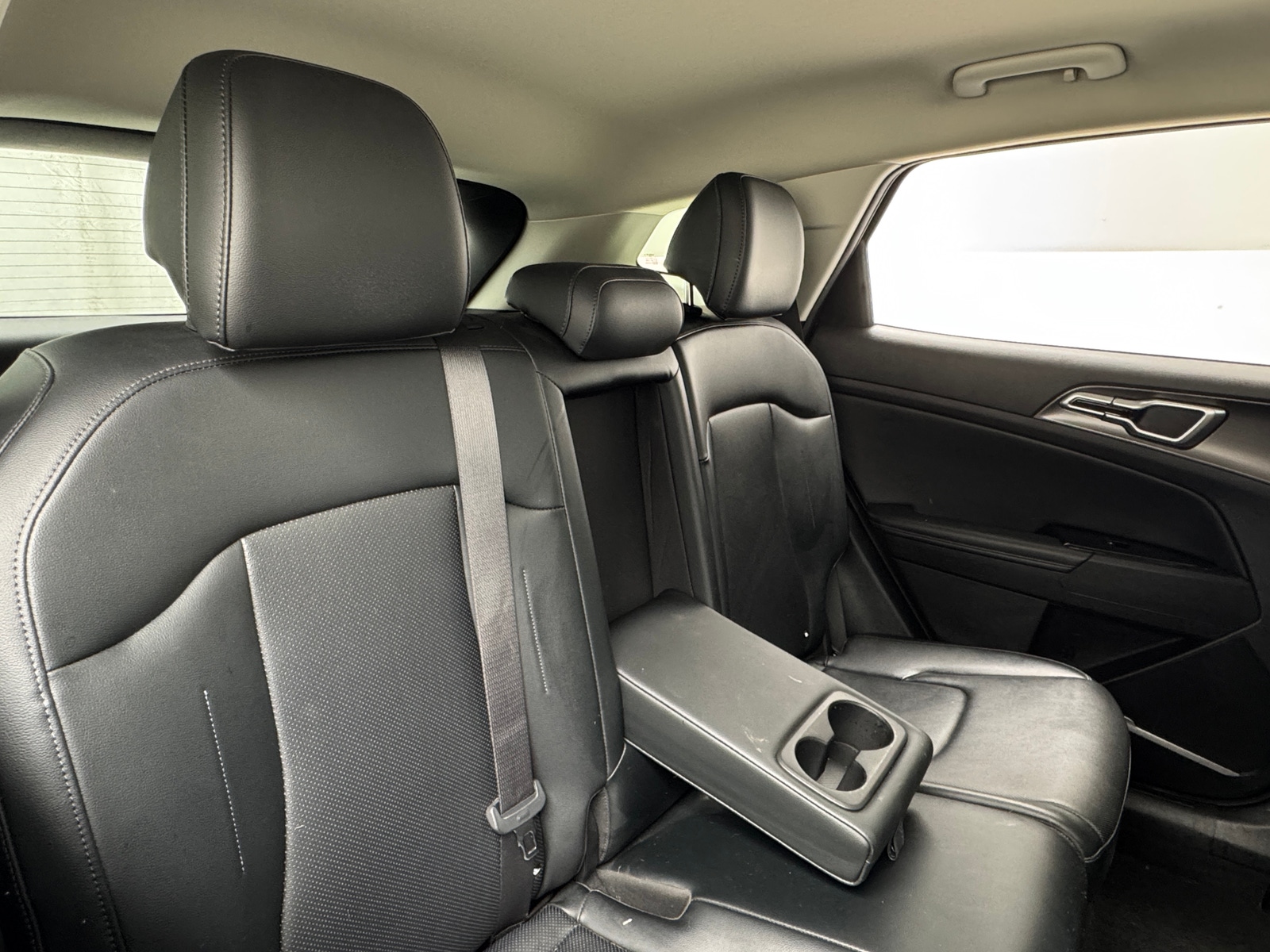 Thumbnail: 2024 Kia Sportage - 5