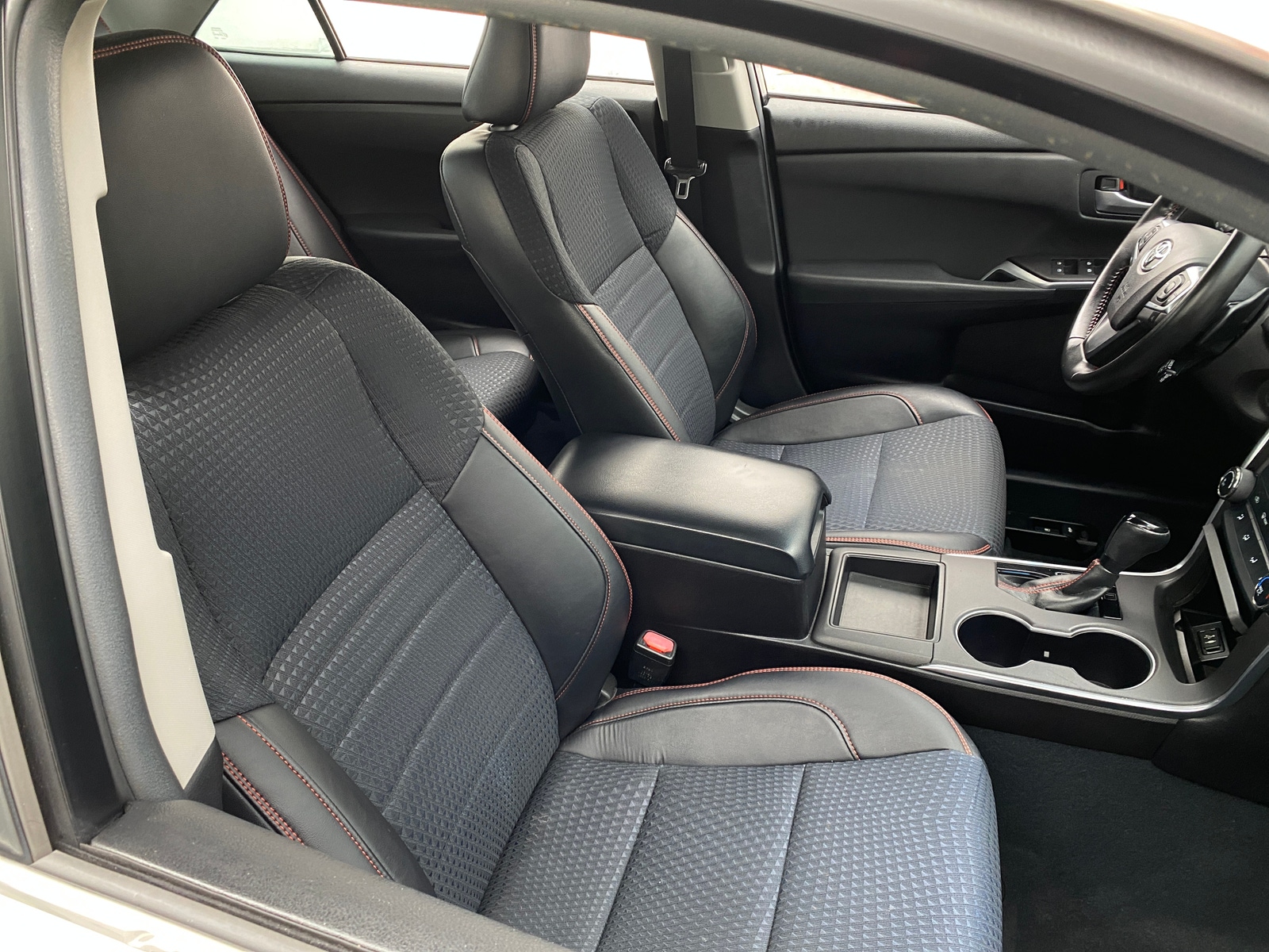 Thumbnail: 2015 Toyota Camry - 2