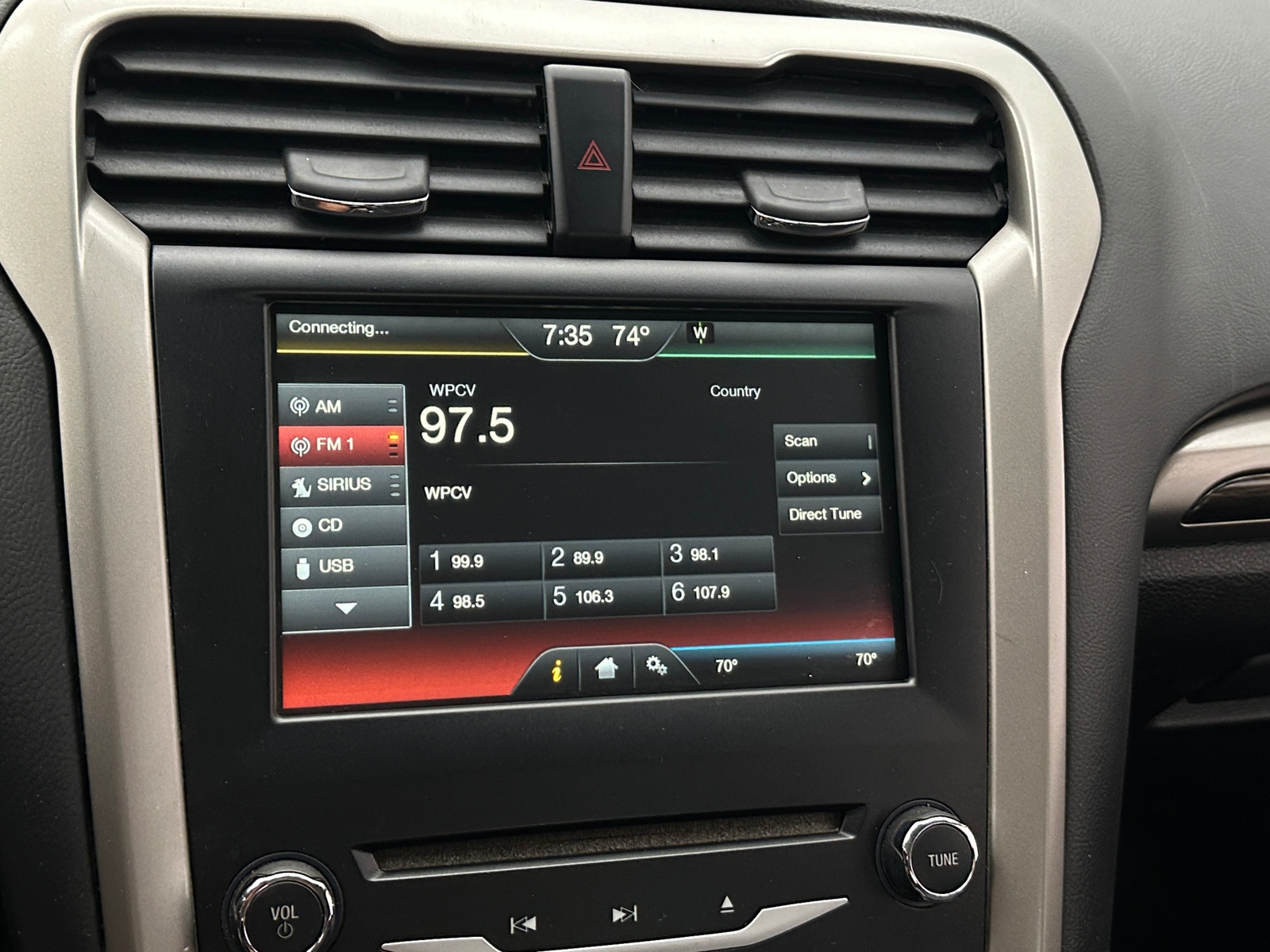 Thumbnail: 2014 Ford Fusion - 3