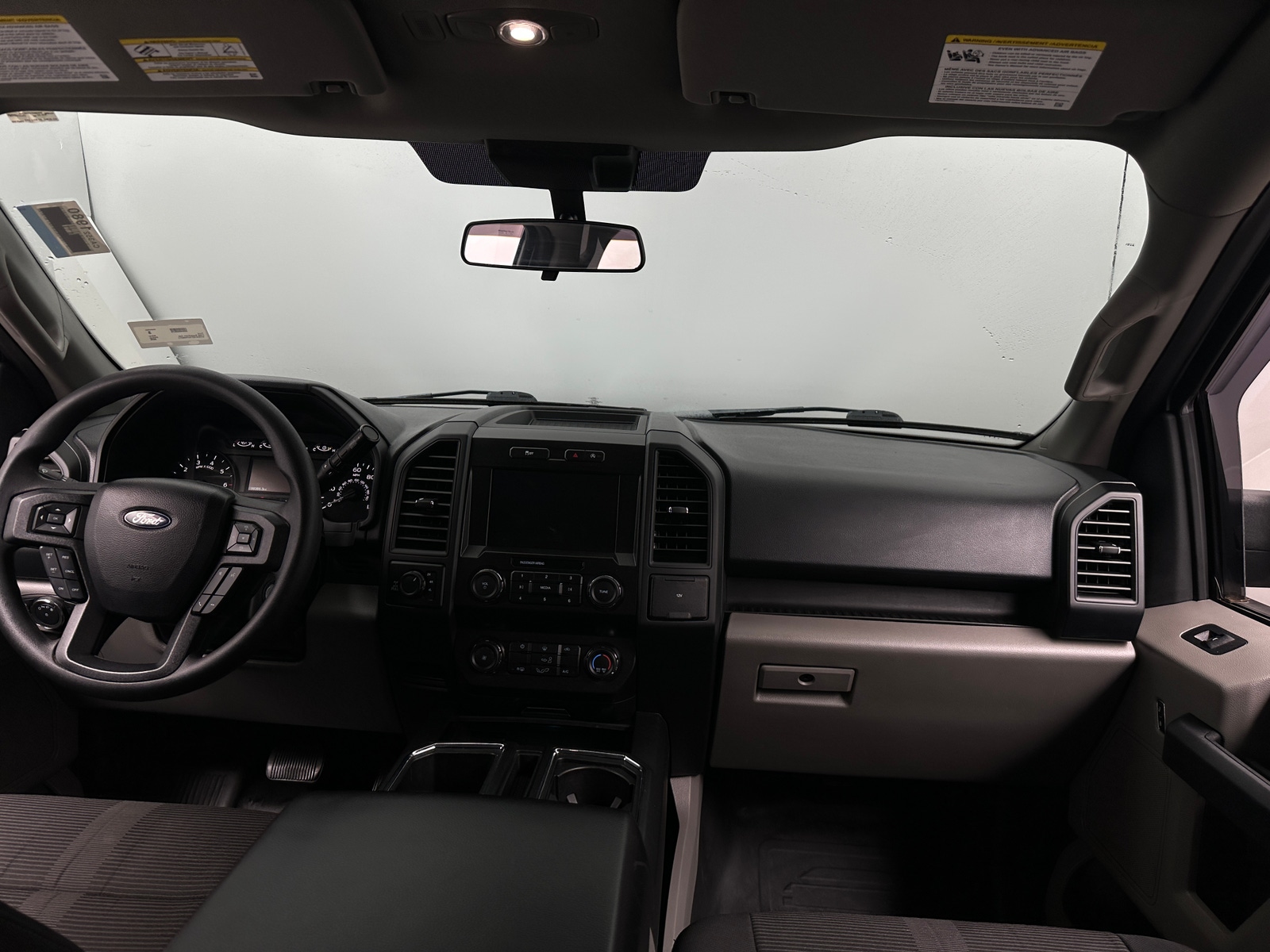 Thumbnail: 2020 Ford Econoline - 3