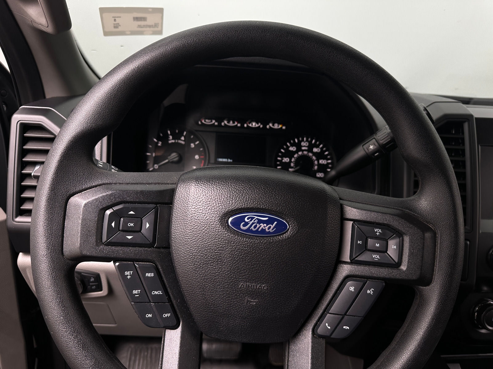 Thumbnail: 2020 Ford Econoline - 5