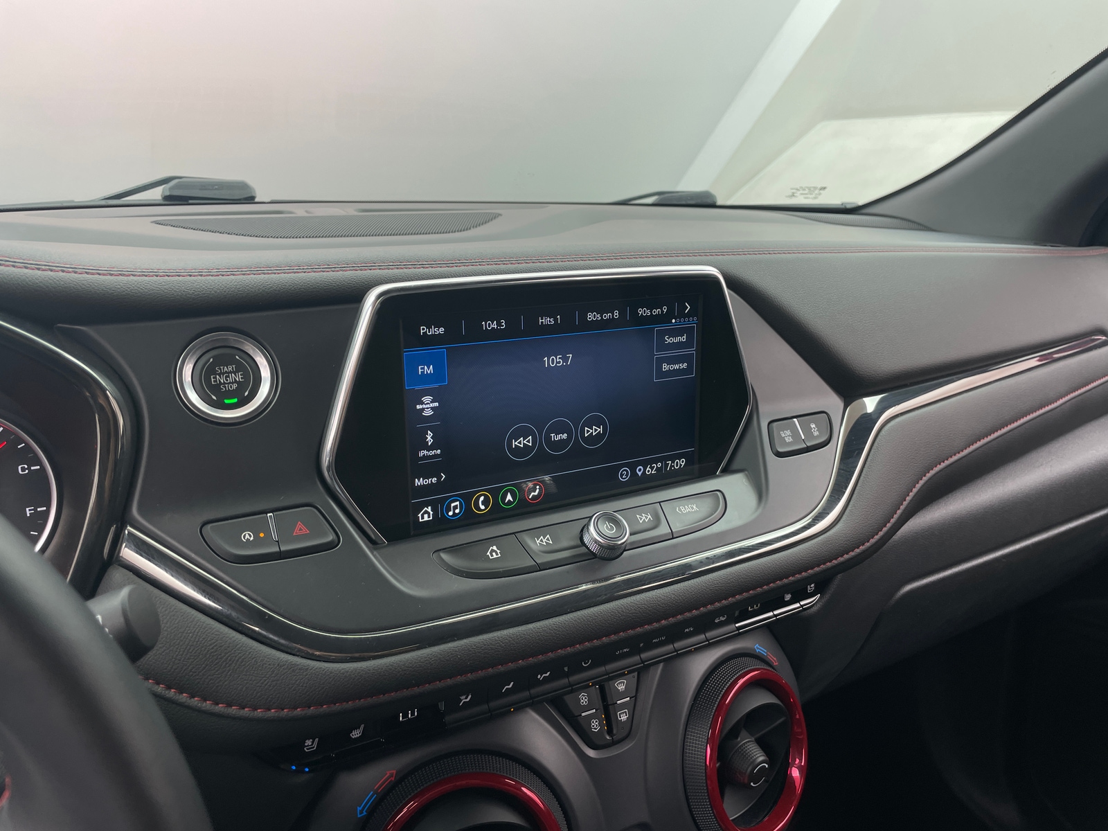 Thumbnail: 2020 Chevrolet Blazer - 3