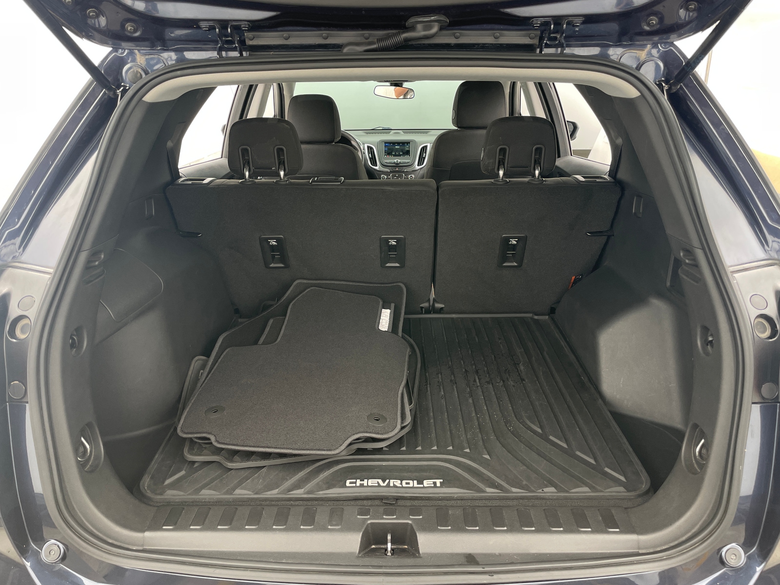 Thumbnail: 2019 Chevrolet Equinox - 7
