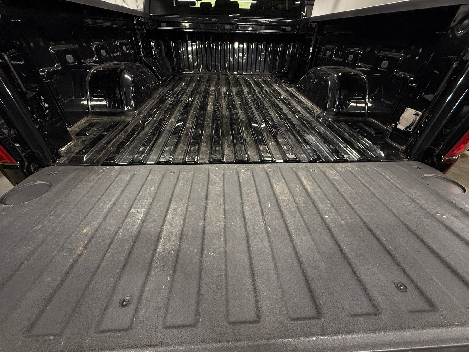 Thumbnail: 2022 Chevrolet Silverado 1500 - 7
