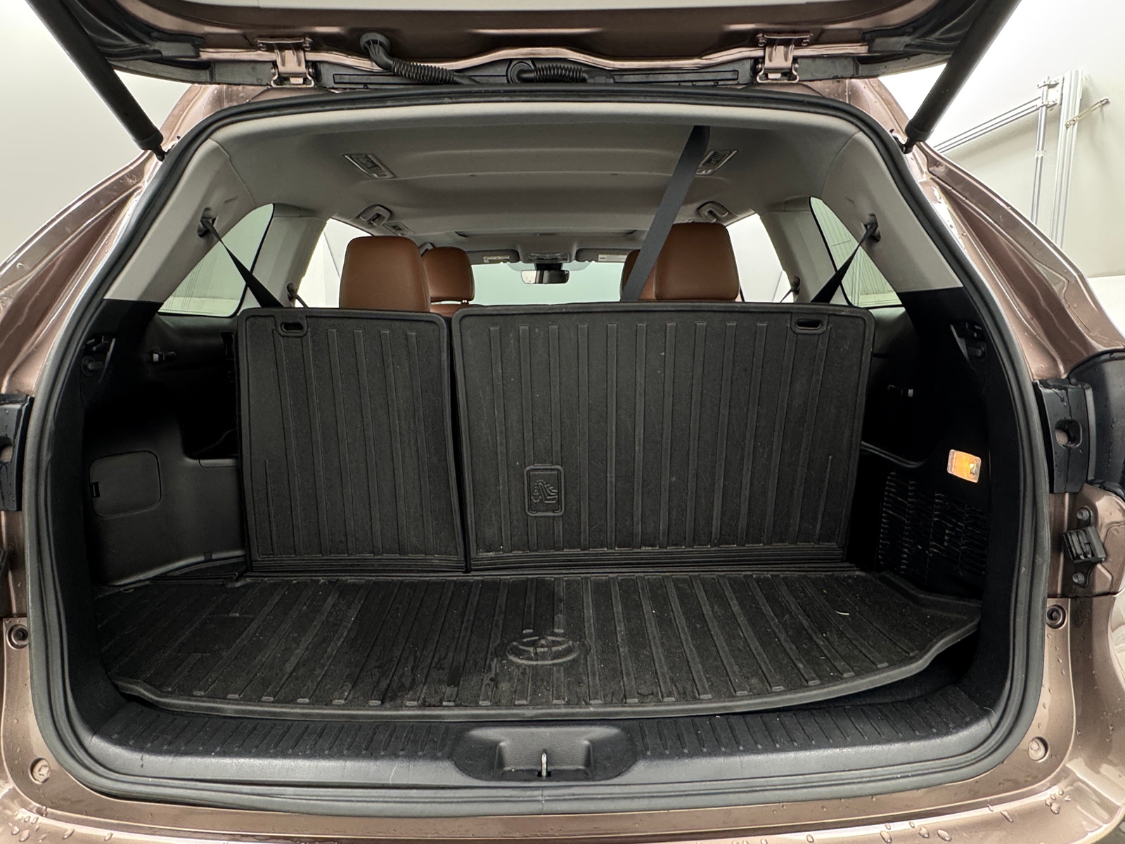 Thumbnail: 2018 Toyota Highlander - 6