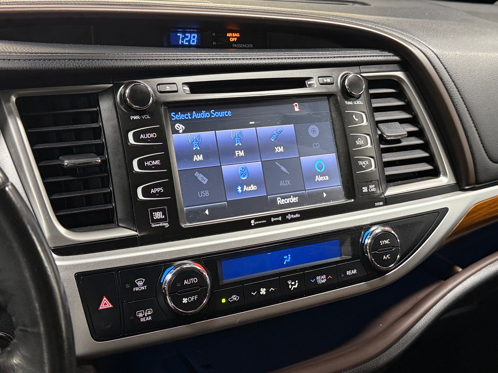 Thumbnail: 2018 Toyota Highlander - 3