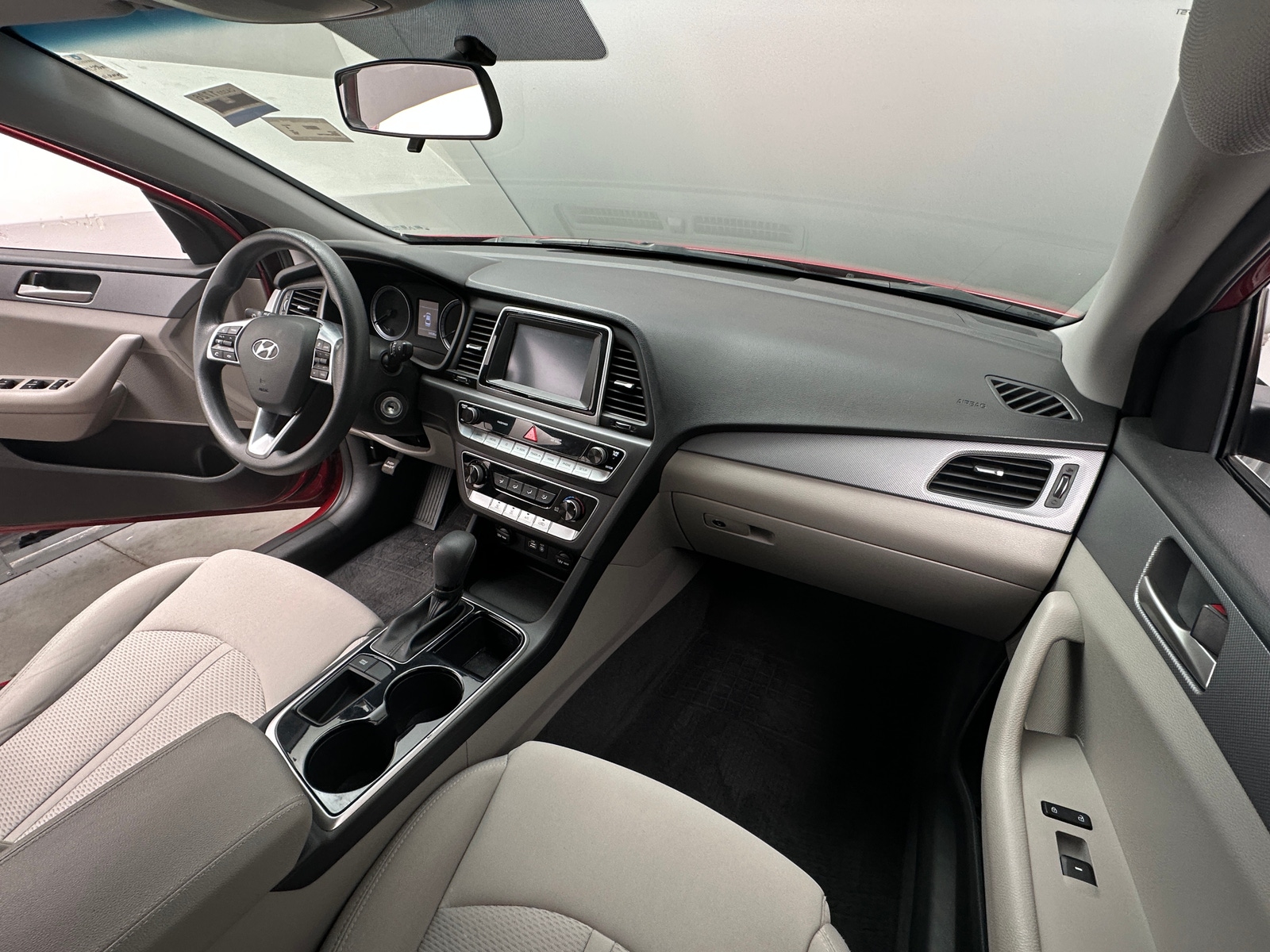 Thumbnail: 2019 Hyundai Sonata - 3