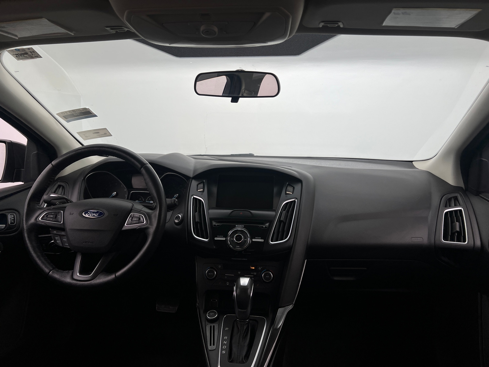 Thumbnail: 2015 Ford Focus - 2