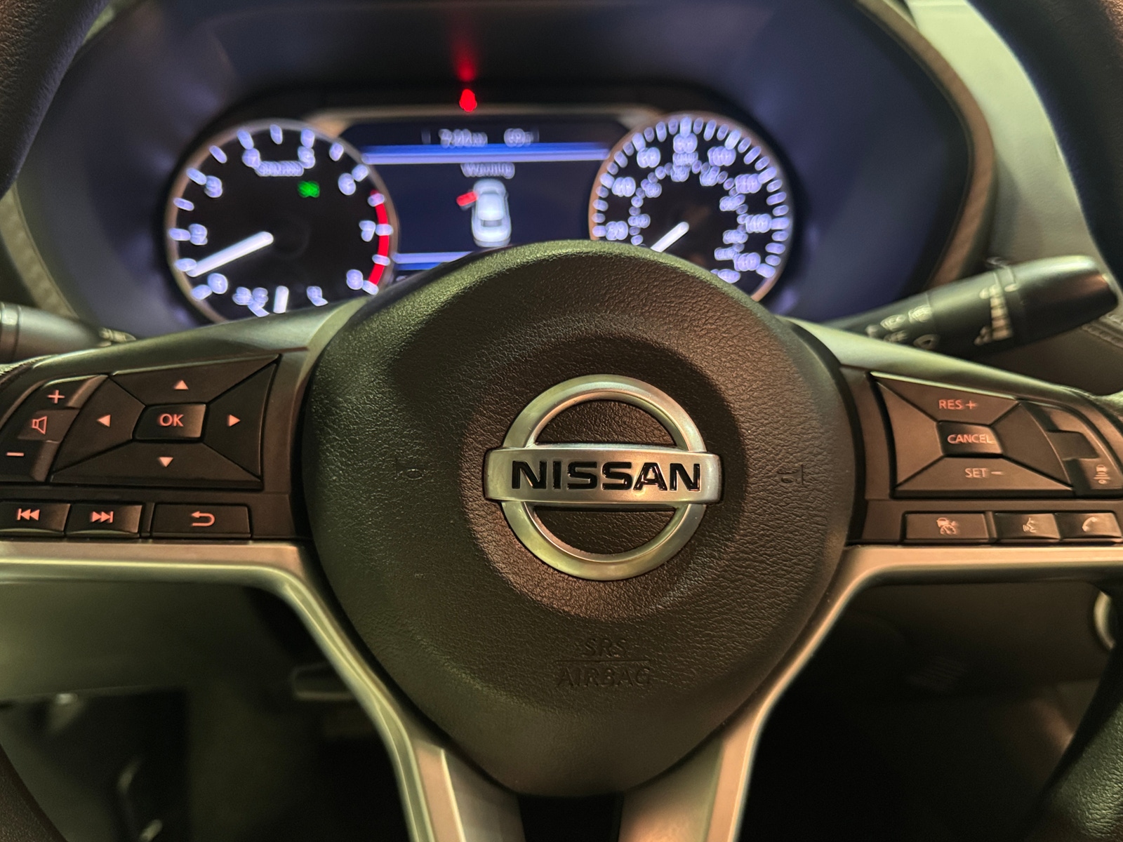 Thumbnail: 2023 Nissan Sentra - 5