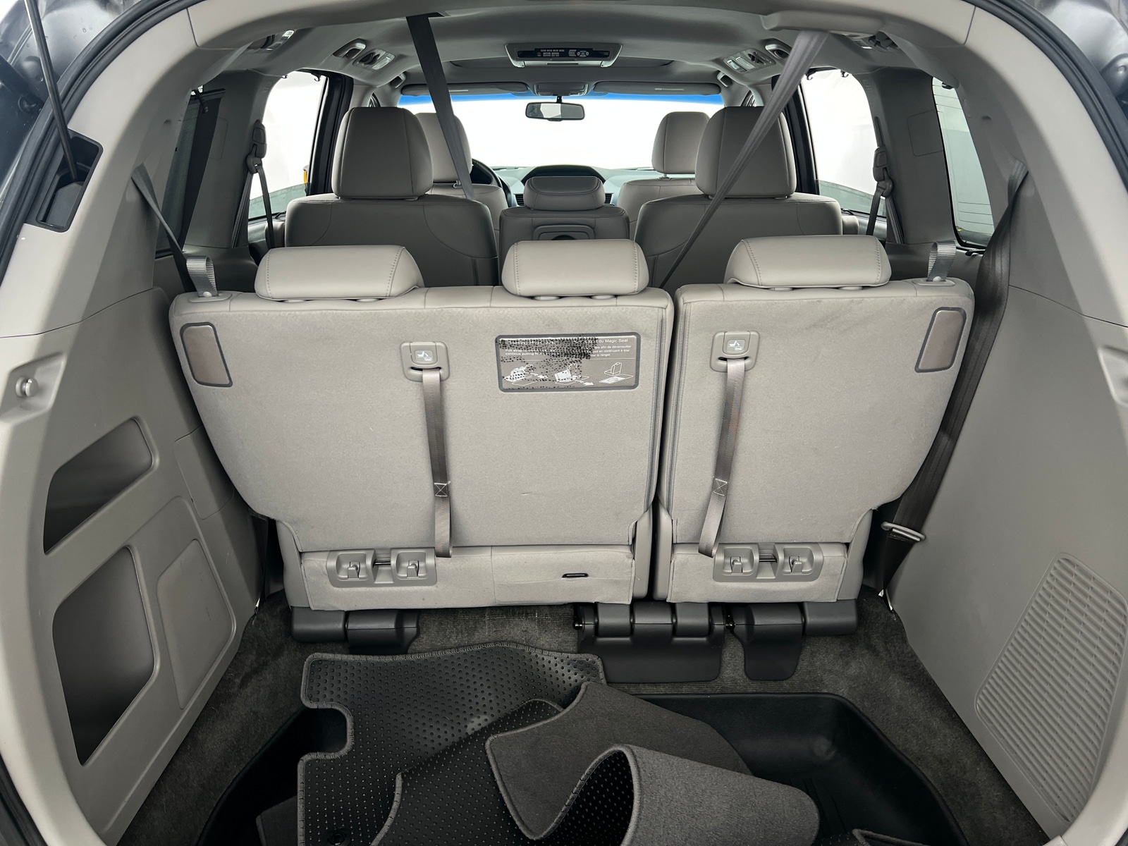 Thumbnail: 2012 Honda Odyssey - 6