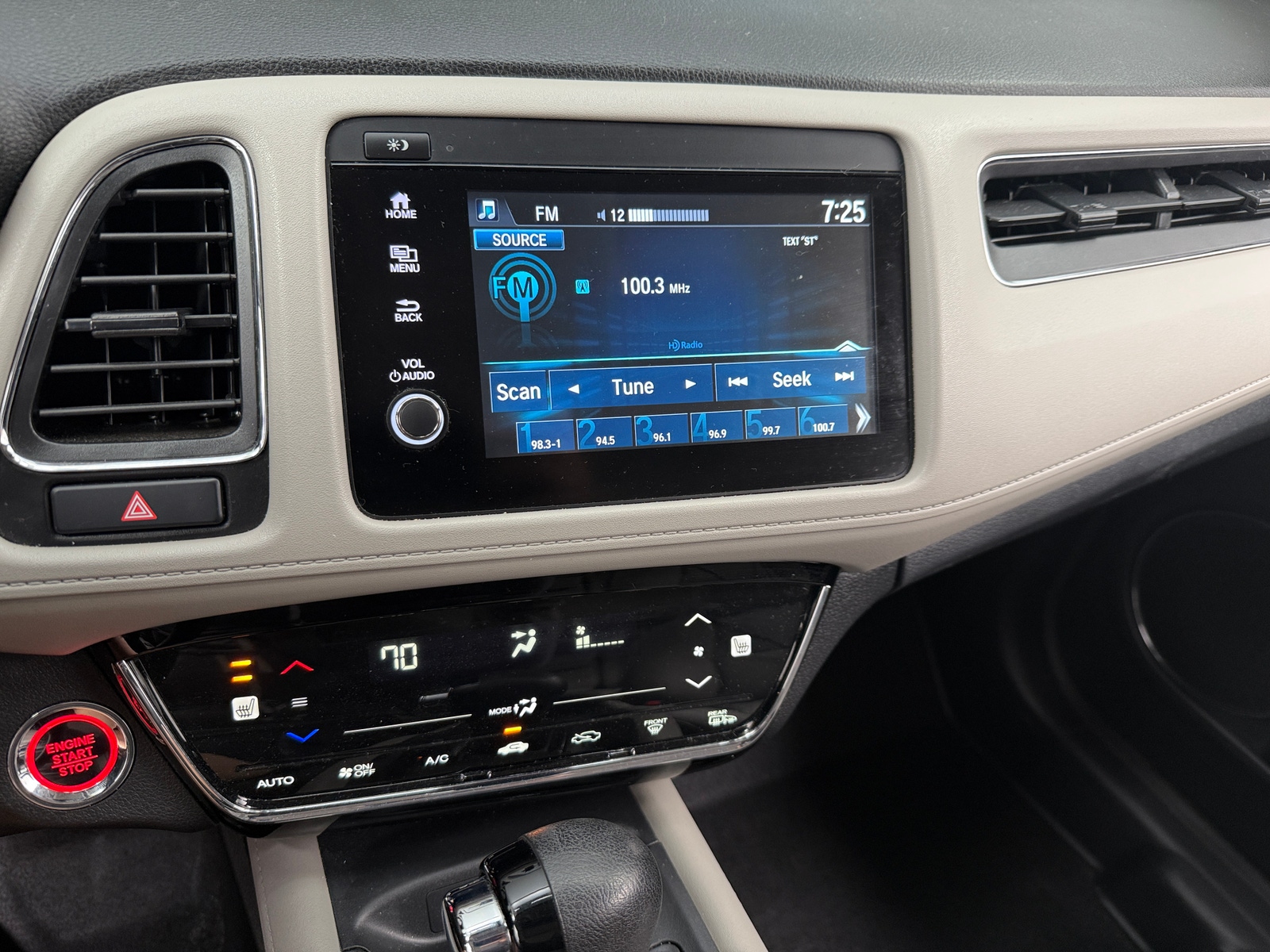 Thumbnail: 2019 Honda HR-V - 4