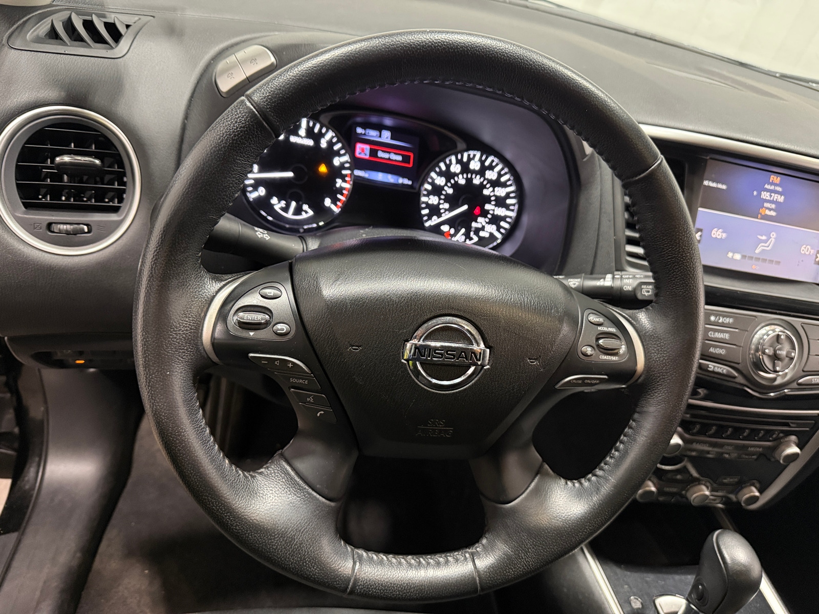 Thumbnail: 2020 Nissan Pathfinder - 5