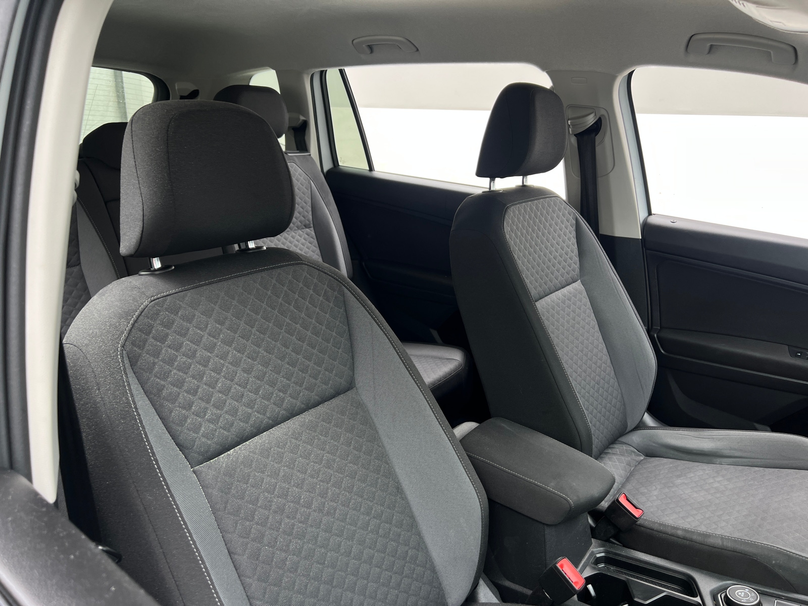 Thumbnail: 2019 Volkswagen Tiguan - 2