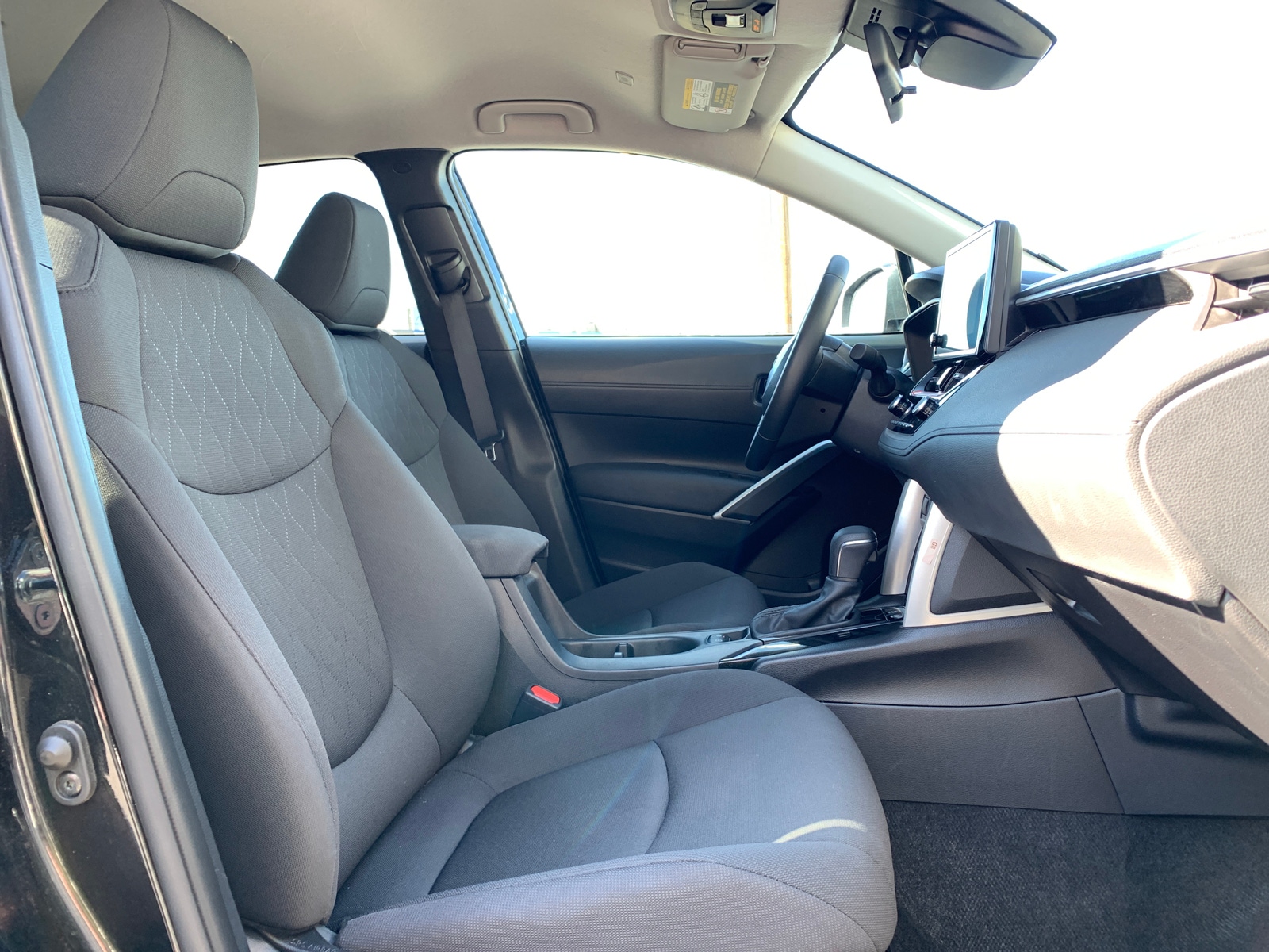 Thumbnail: 2025 Toyota Corolla Cross - 2