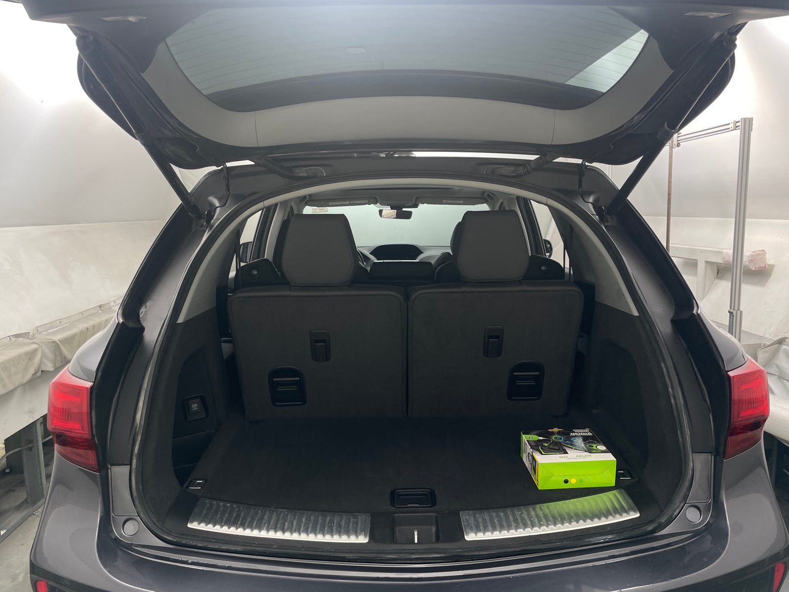 Thumbnail: 2019 Acura MDX - 6