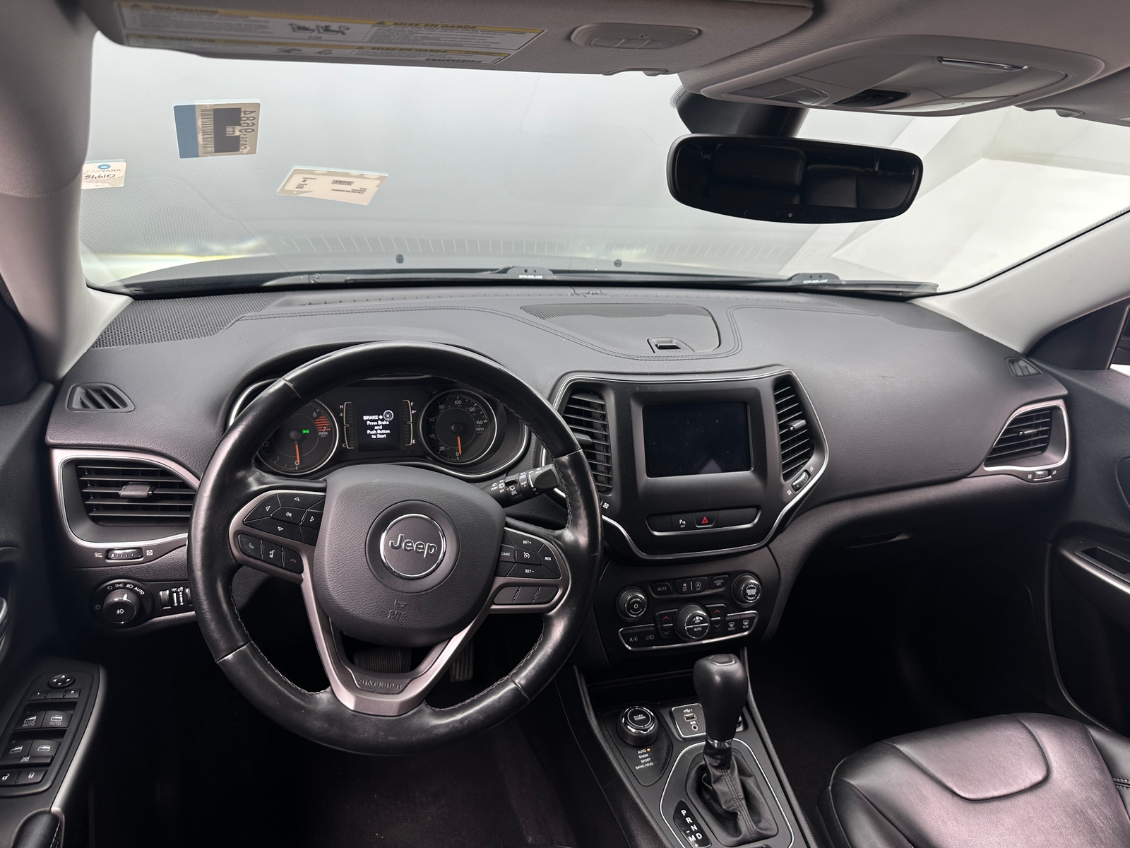 Thumbnail: 2020 Jeep Cherokee - 3