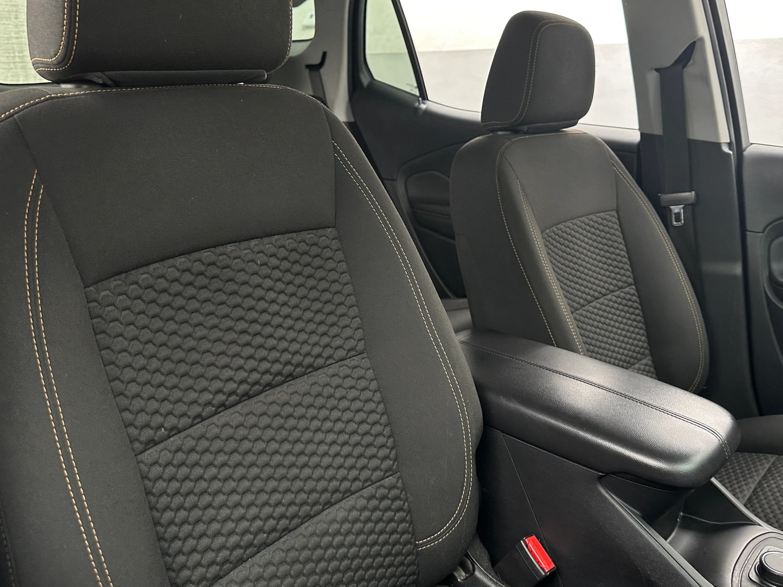 Thumbnail: 2021 GMC Terrain - 2