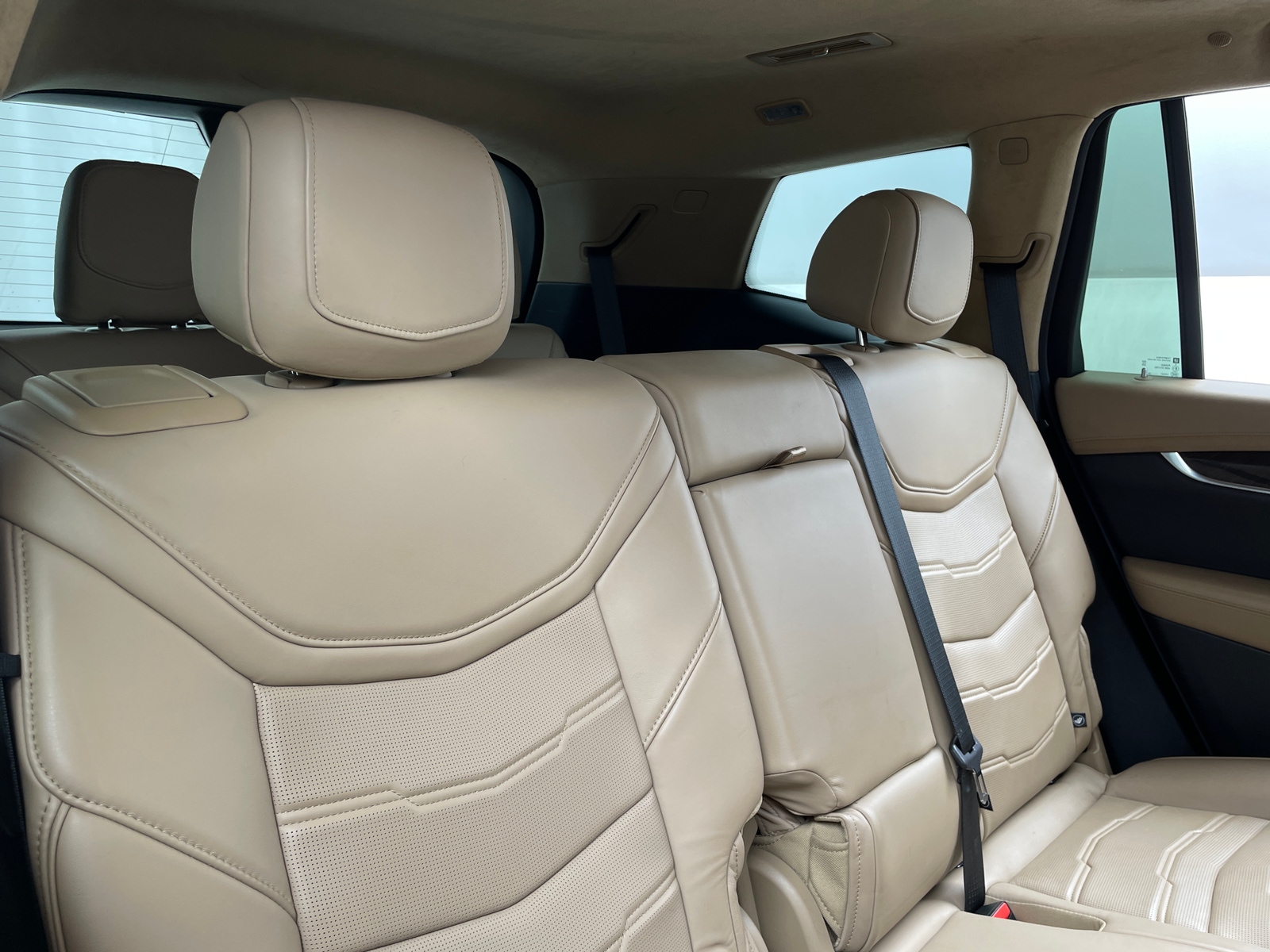 Thumbnail: 2021 Cadillac XT6 - 5