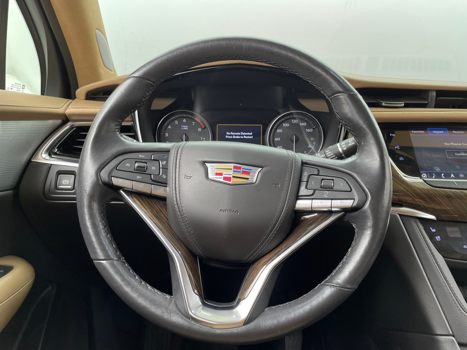 Thumbnail: 2021 Cadillac XT6 - 4
