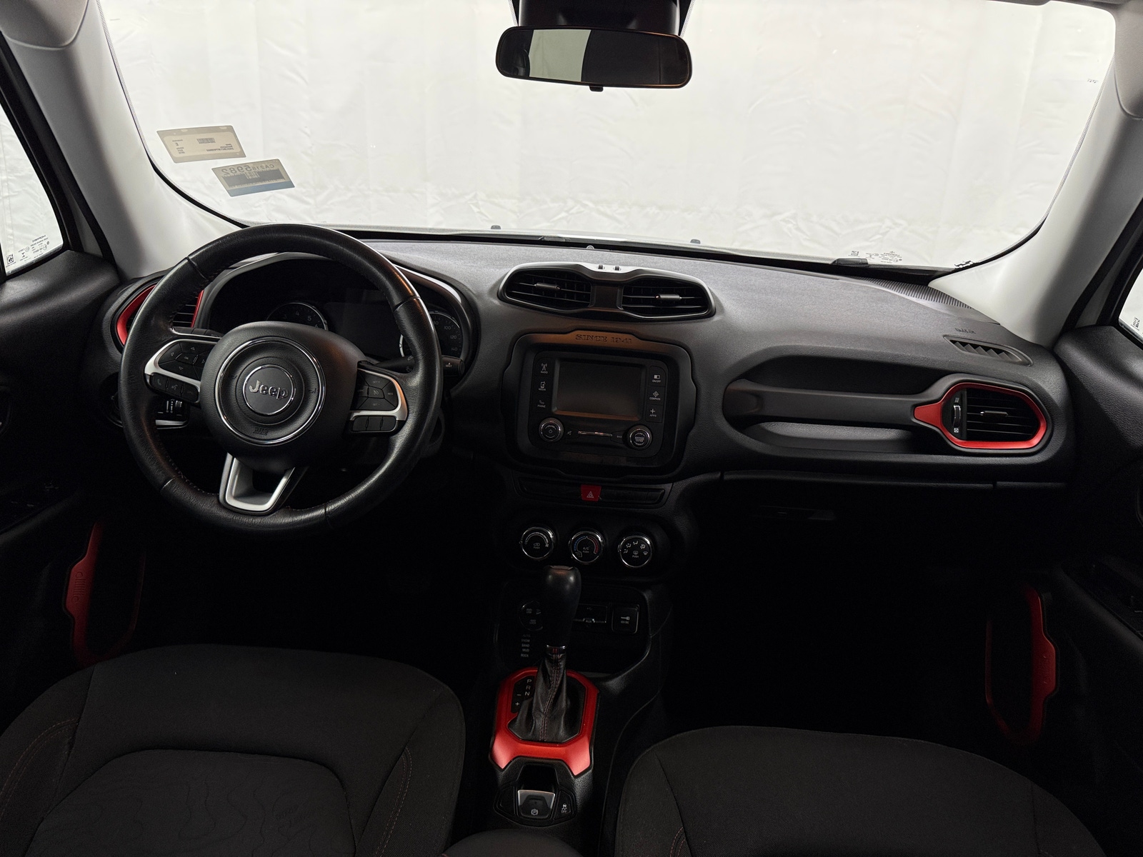 Thumbnail: 2015 Jeep Renegade - 3