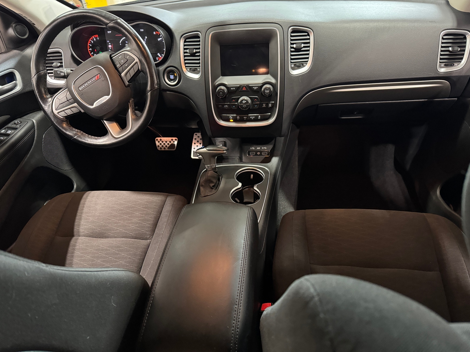 Thumbnail: 2020 Dodge Durango - 3