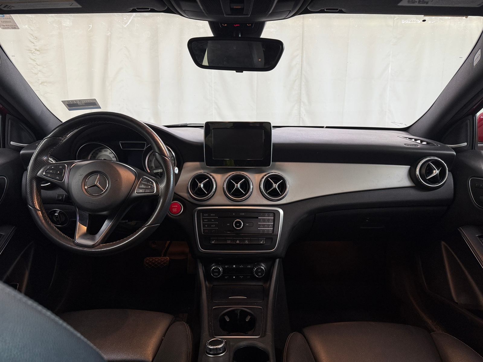 Thumbnail: 2017 Mercedes-Benz GLA - 2