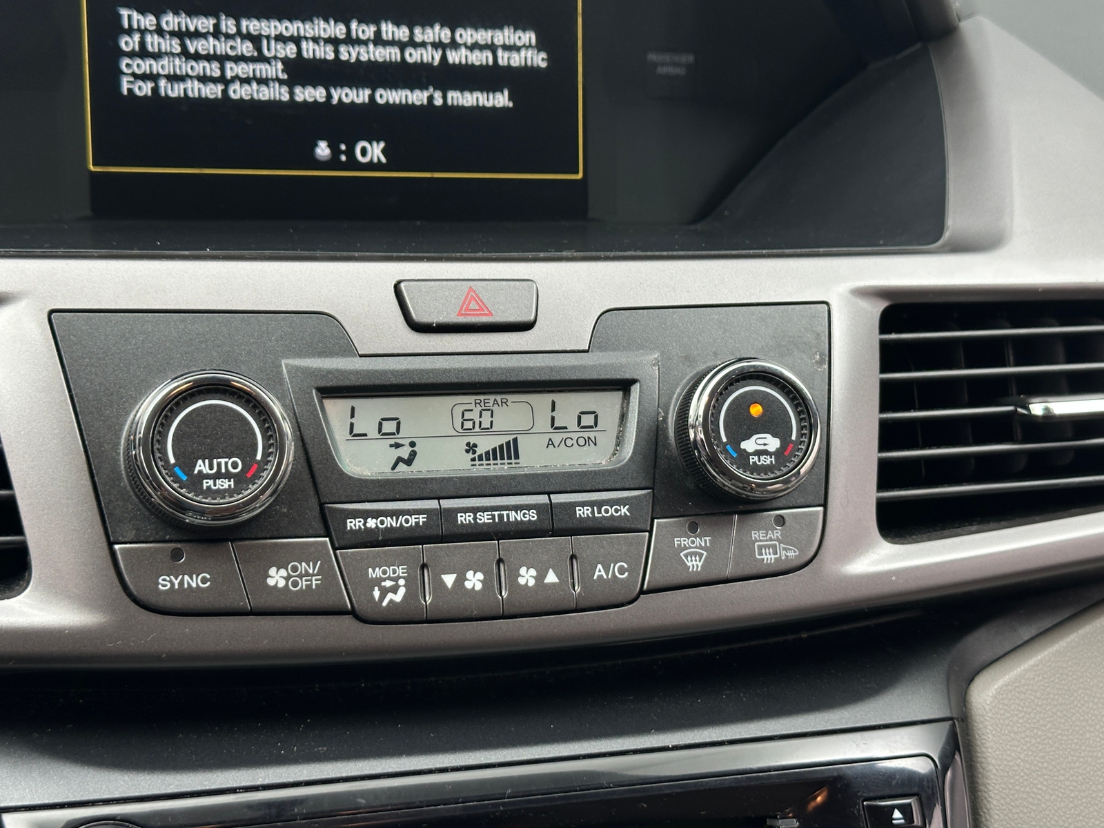 Thumbnail: 2016 Honda Odyssey - 4