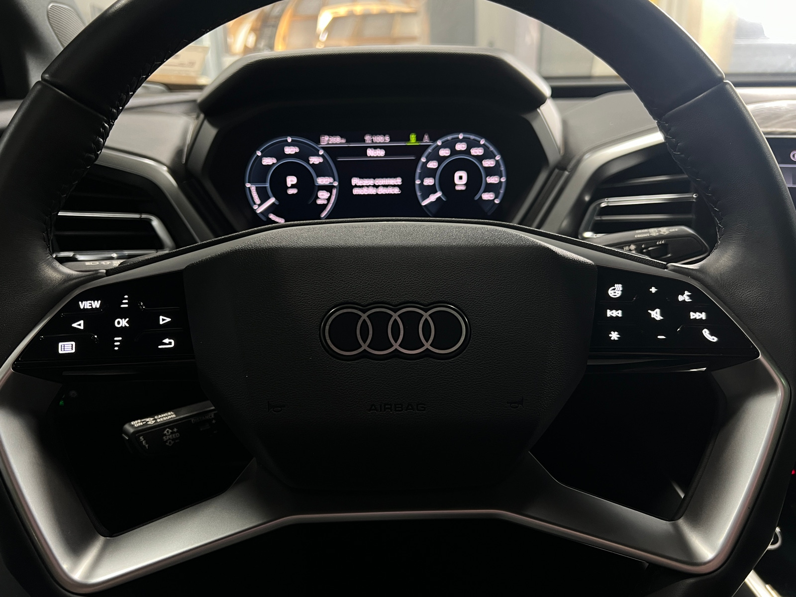 Thumbnail: 2024 Audi Q4 e-tron - 4