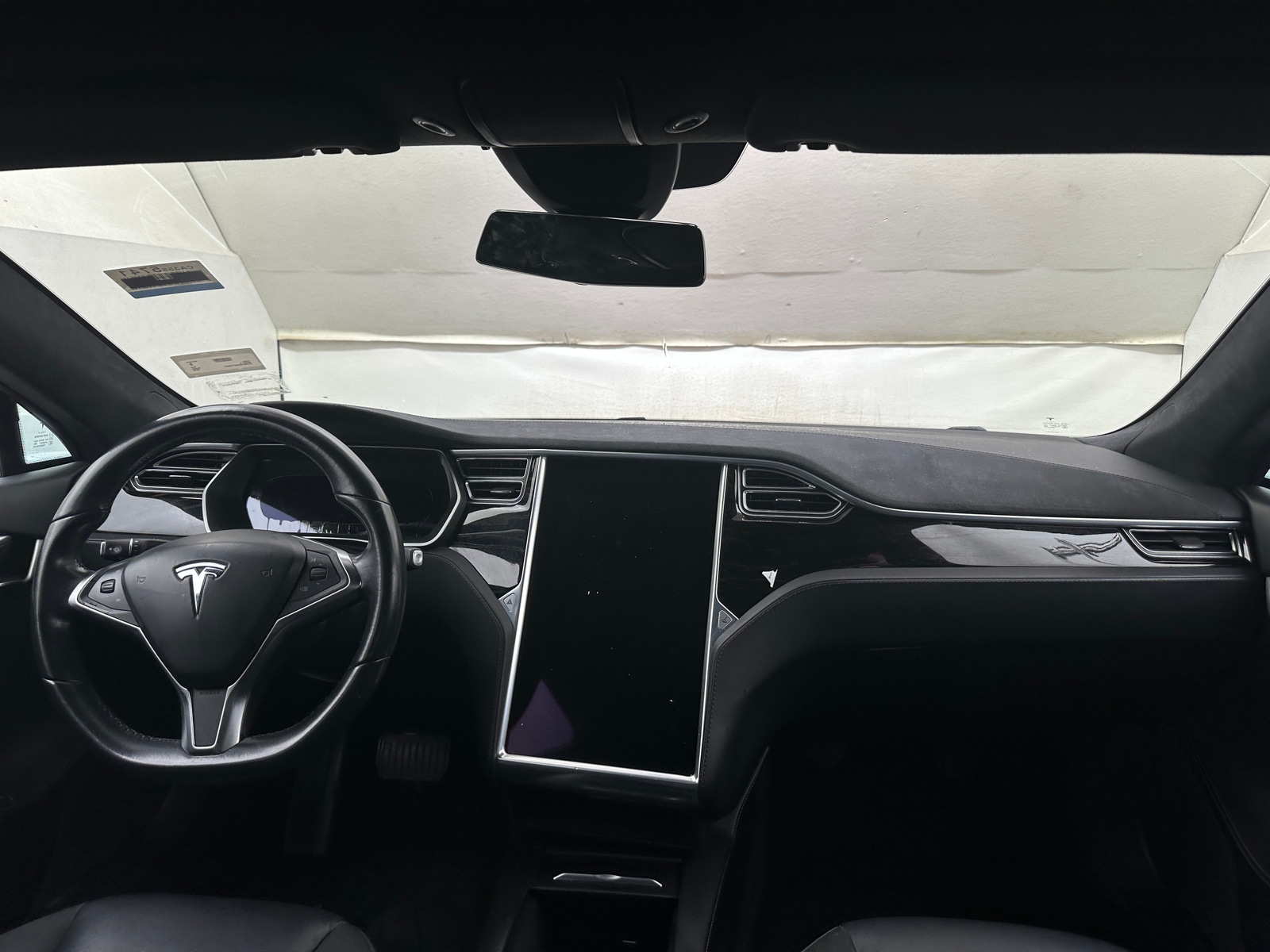 Thumbnail: 2016 Tesla Model S - 3