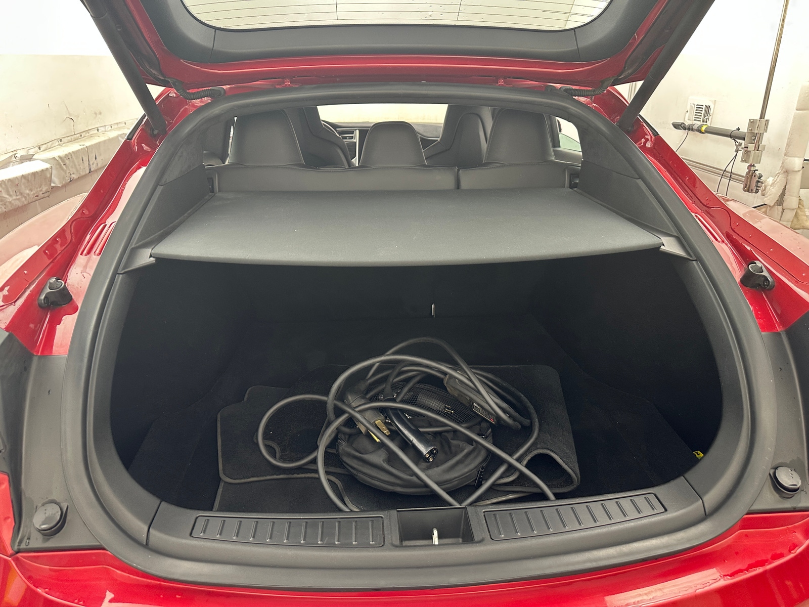 Thumbnail: 2016 Tesla Model S - 7