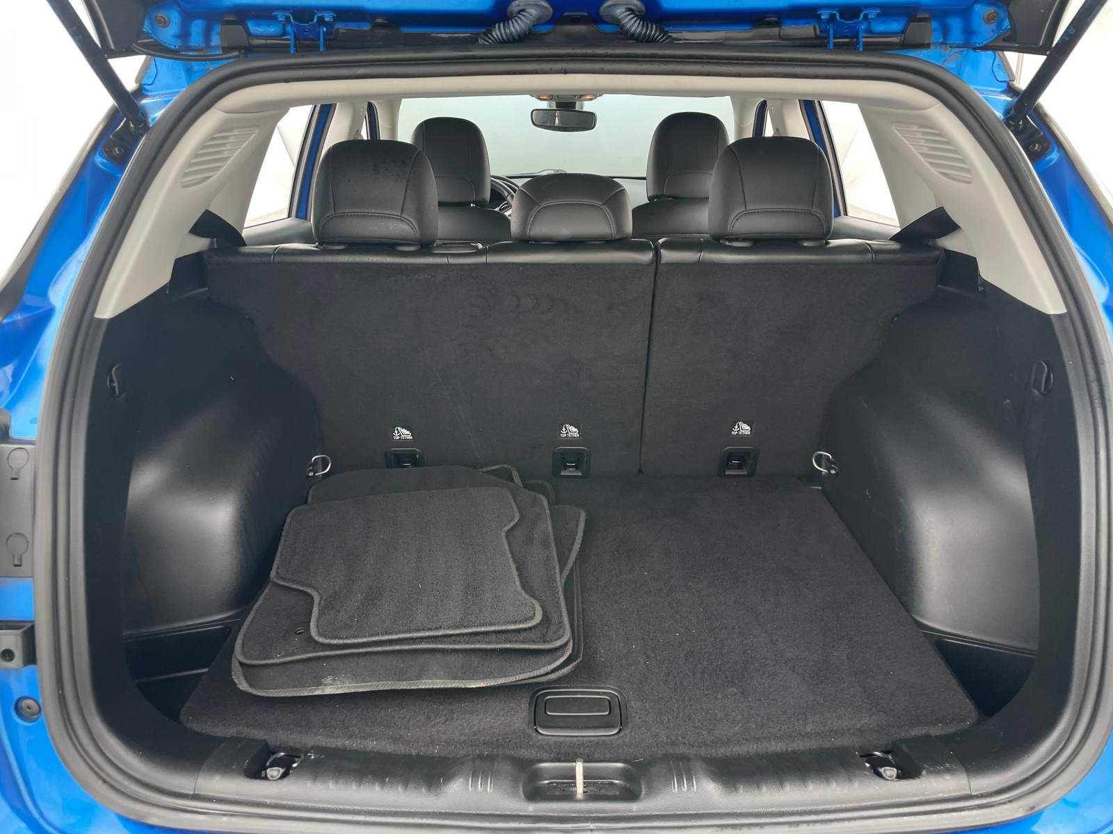 Thumbnail: 2020 Jeep Compass - 6