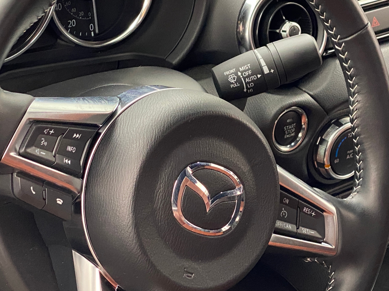 Thumbnail: 2023 Mazda MX-5 Miata - 3