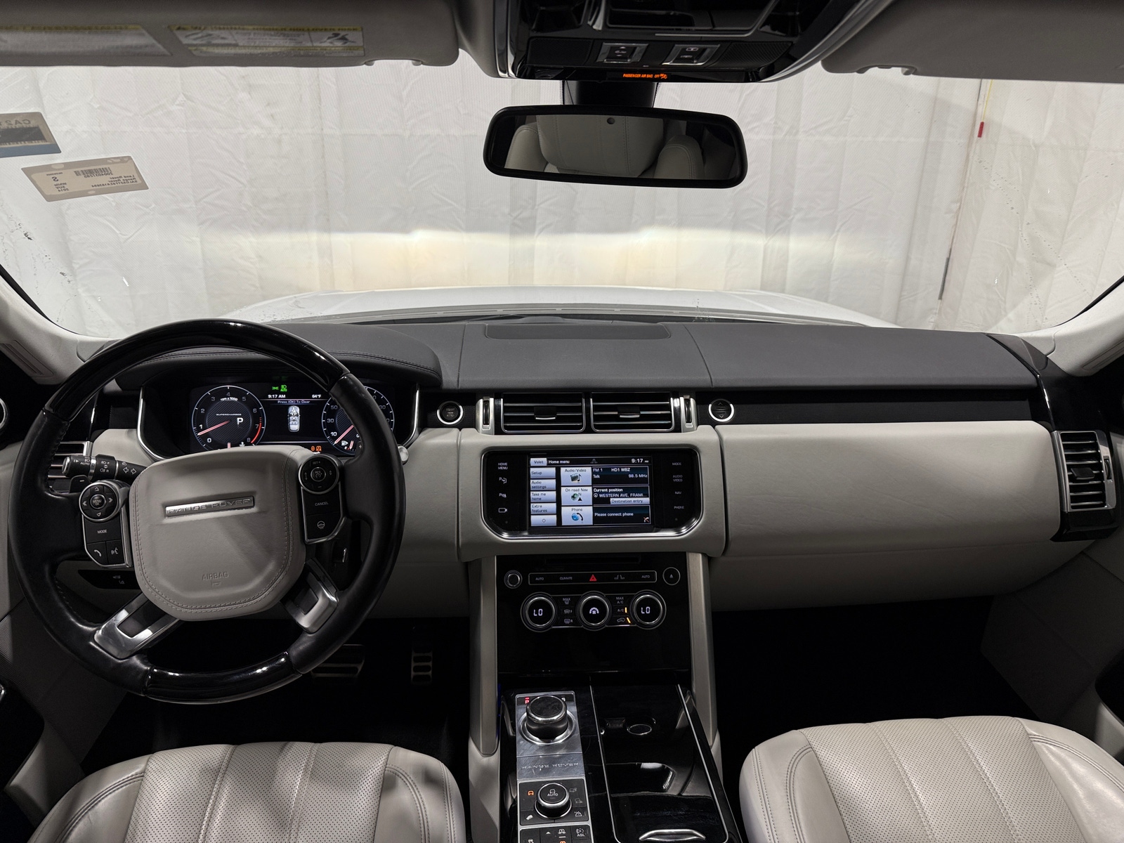 Thumbnail: 2014 Land Rover Range Rover - 2