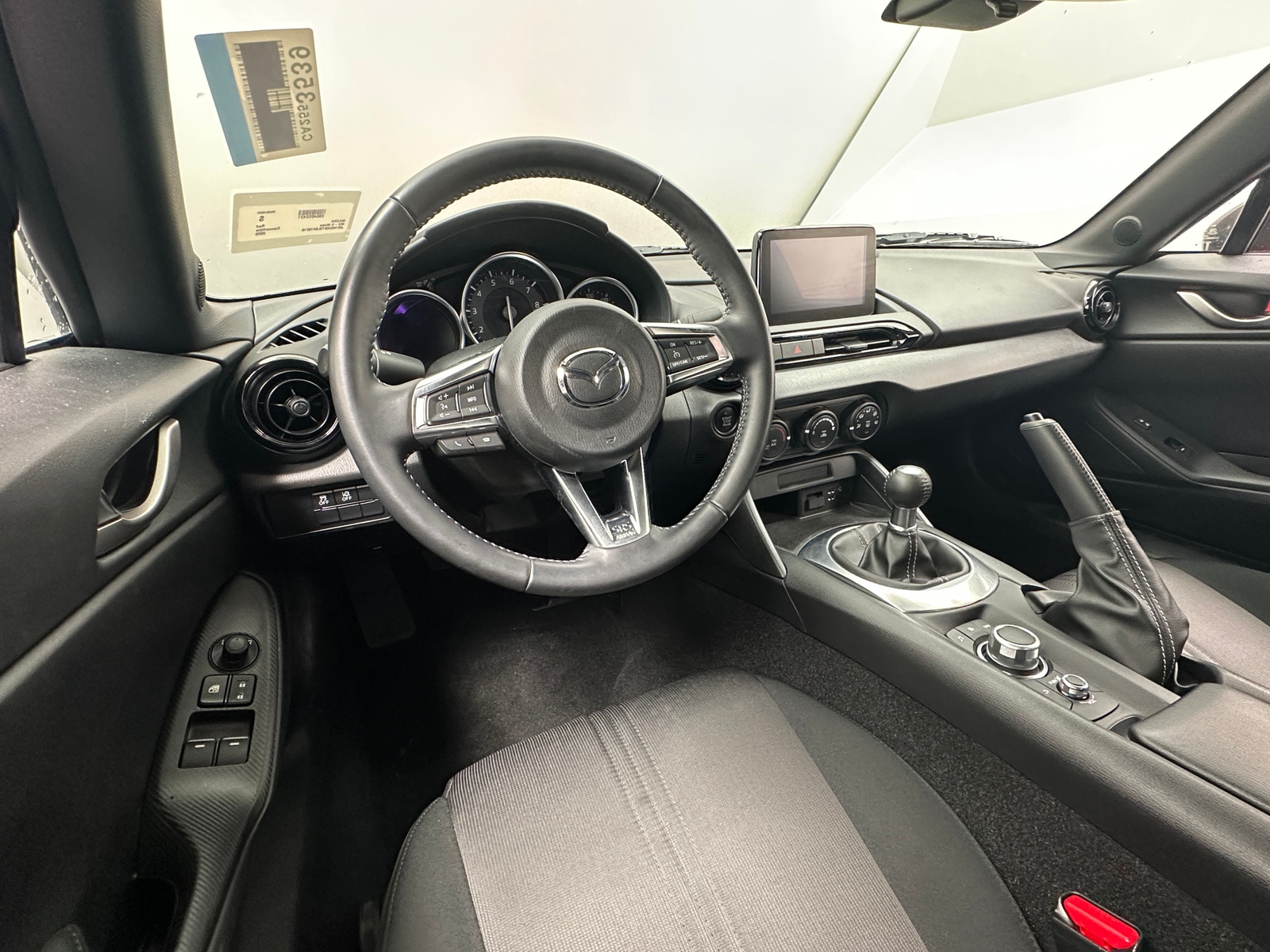 Thumbnail: 2020 Mazda MX-5 Miata - 3