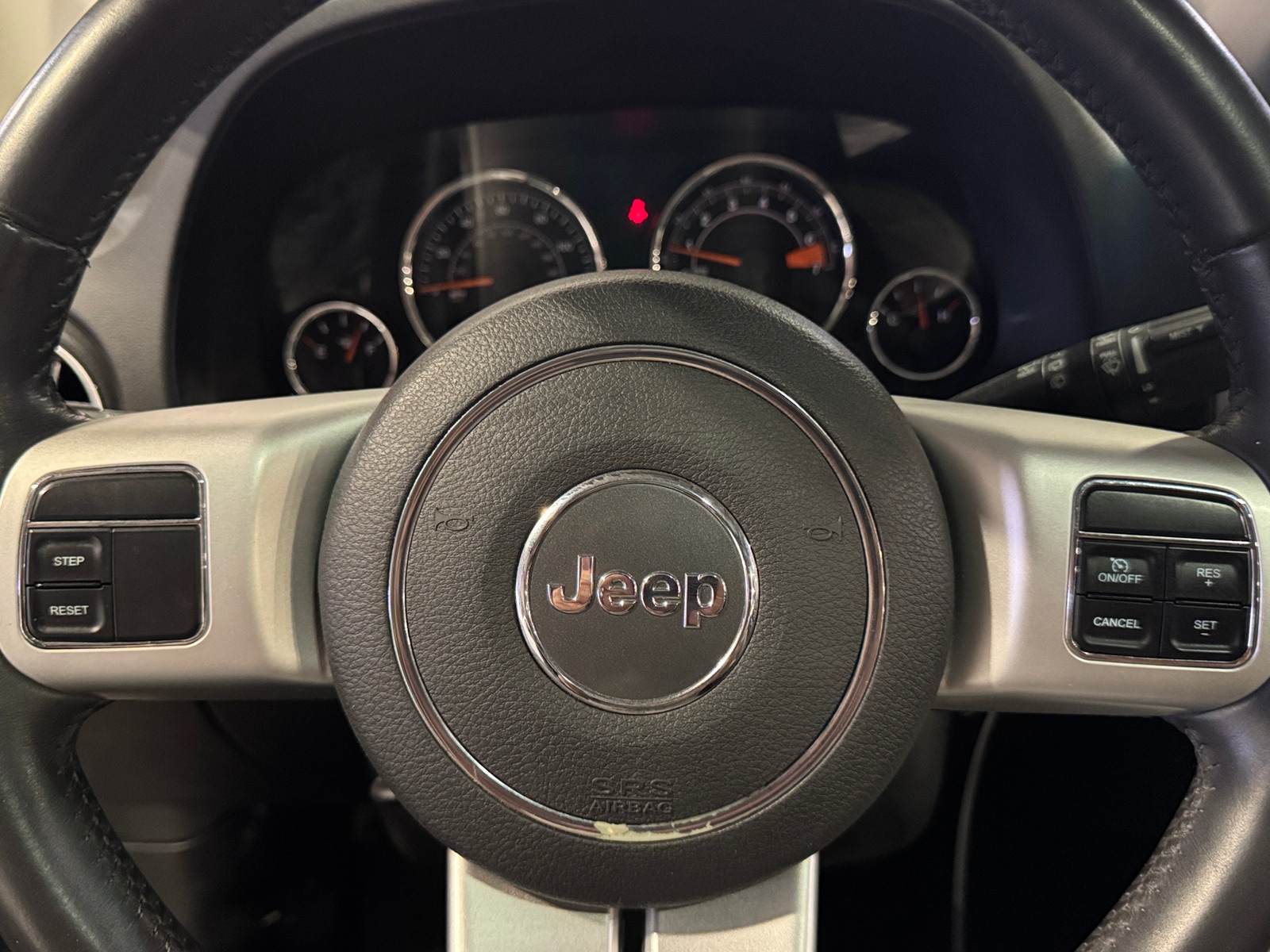 Thumbnail: 2016 Jeep Compass - 4