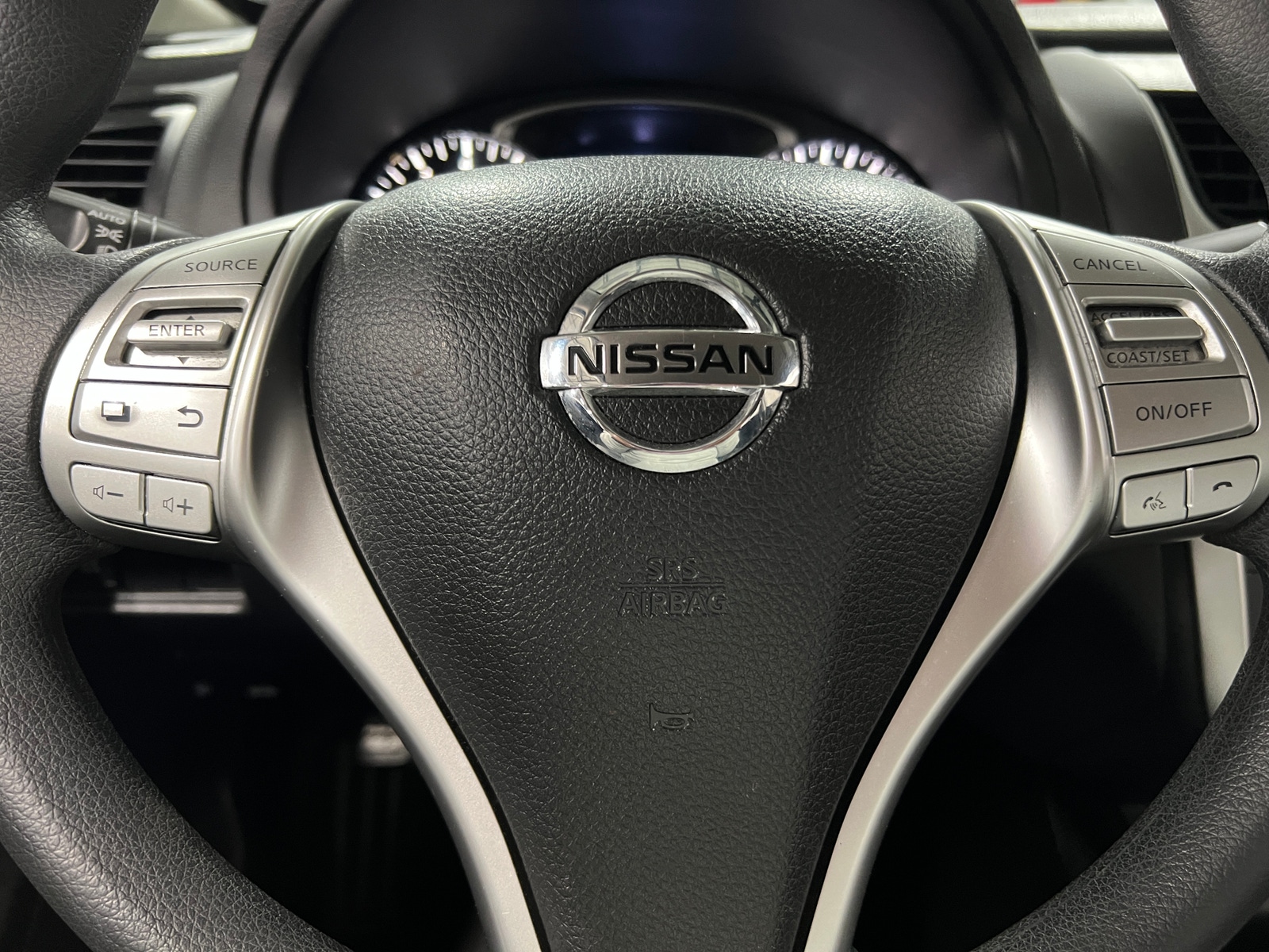 Thumbnail: 2018 Nissan Altima - 5