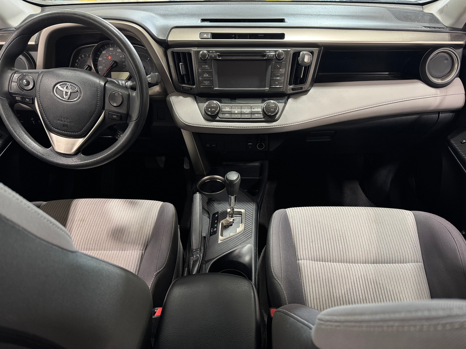 Thumbnail: 2013 Toyota RAV4 - 3