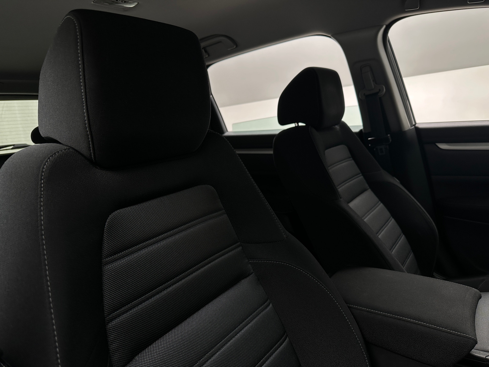 Thumbnail: 2017 Honda CR-V - 2