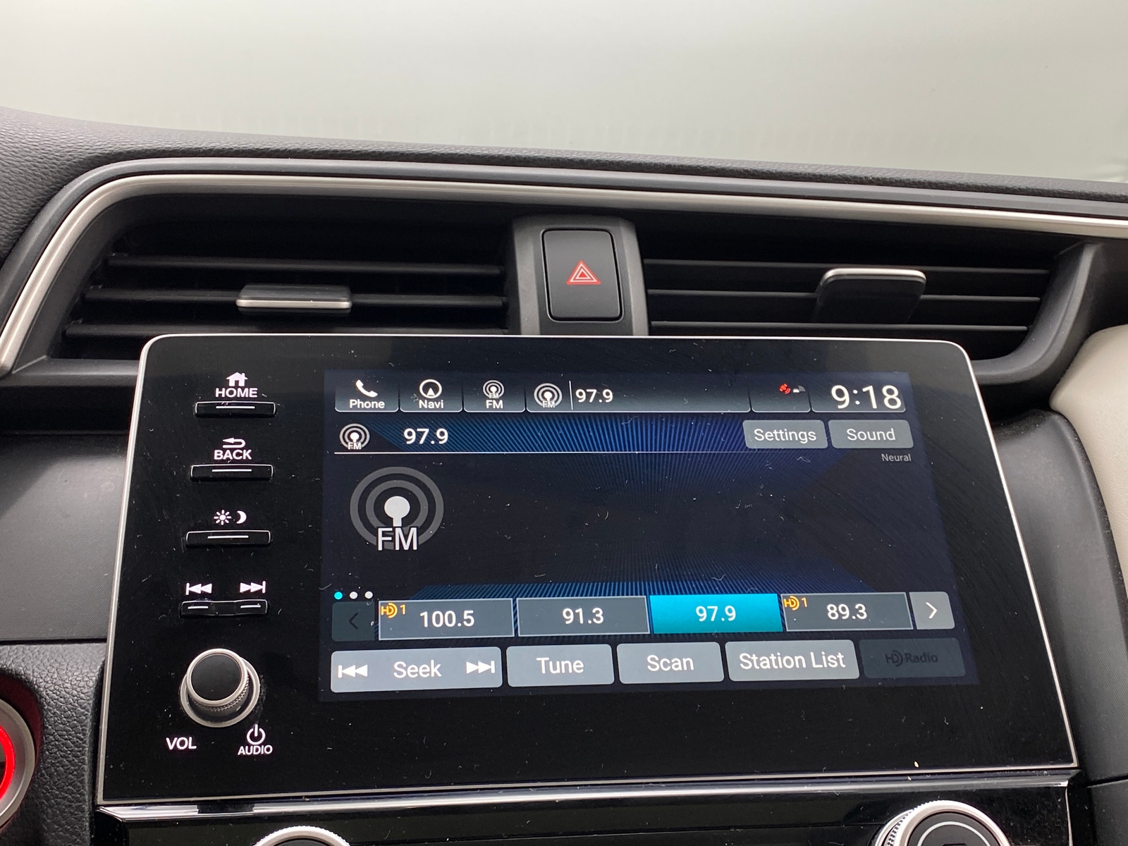 Thumbnail: 2019 Honda Insight - 3