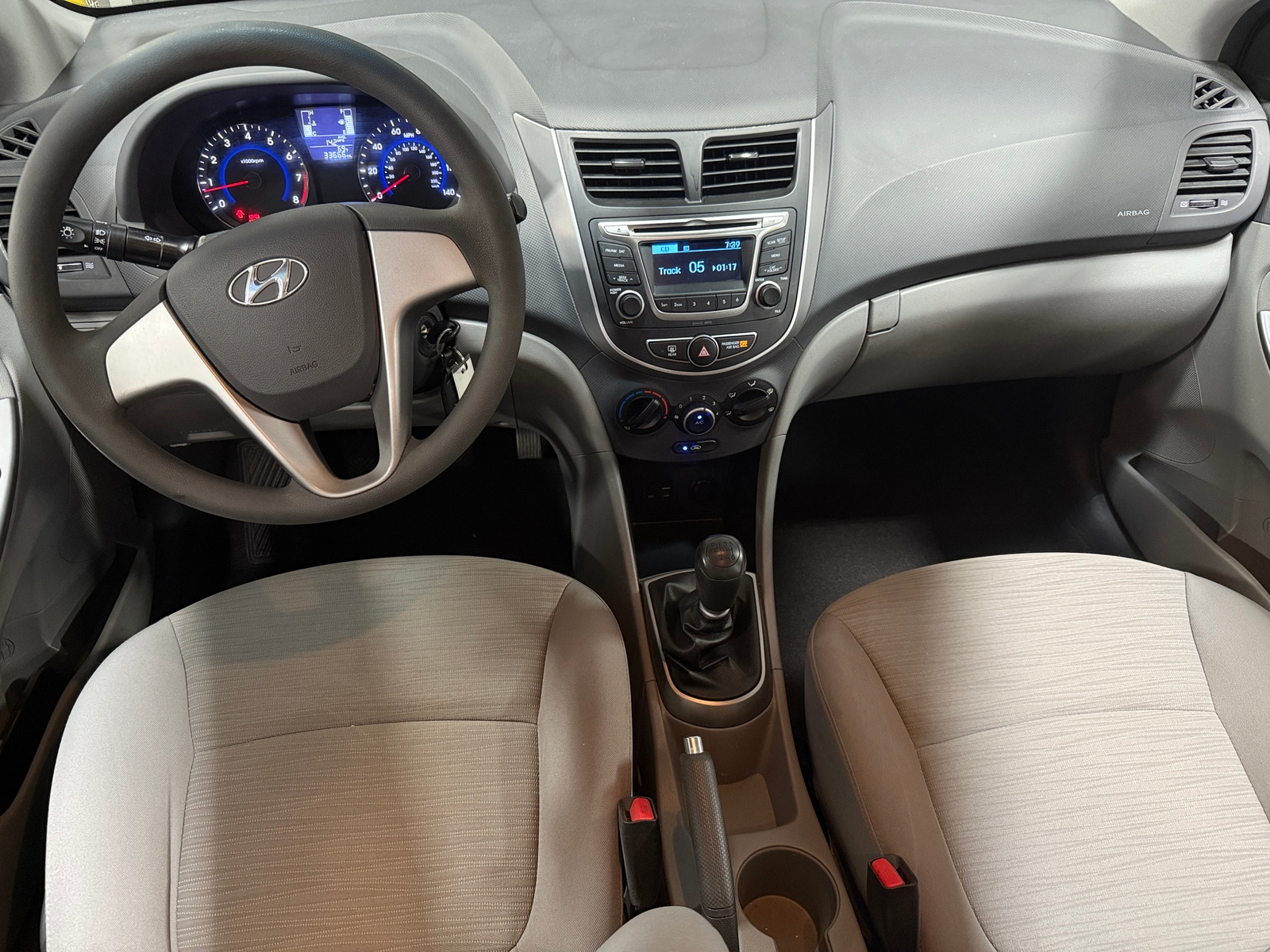 Thumbnail: 2017 Hyundai Accent - 3