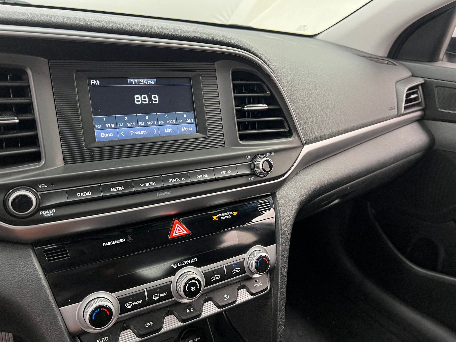Thumbnail: 2020 Hyundai Elantra - 4