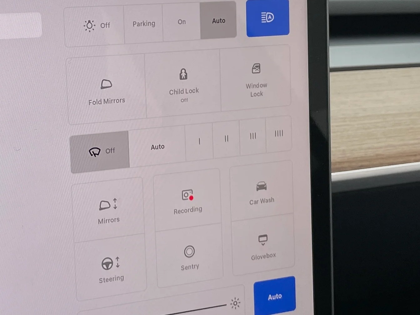 Thumbnail: 2023 Tesla Model Y - 3