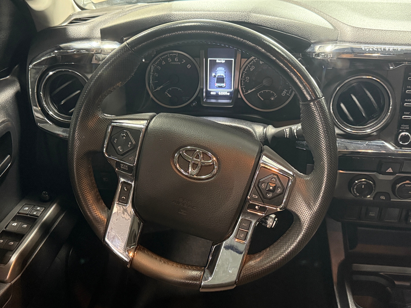 Thumbnail: 2021 Toyota Tacoma - 5