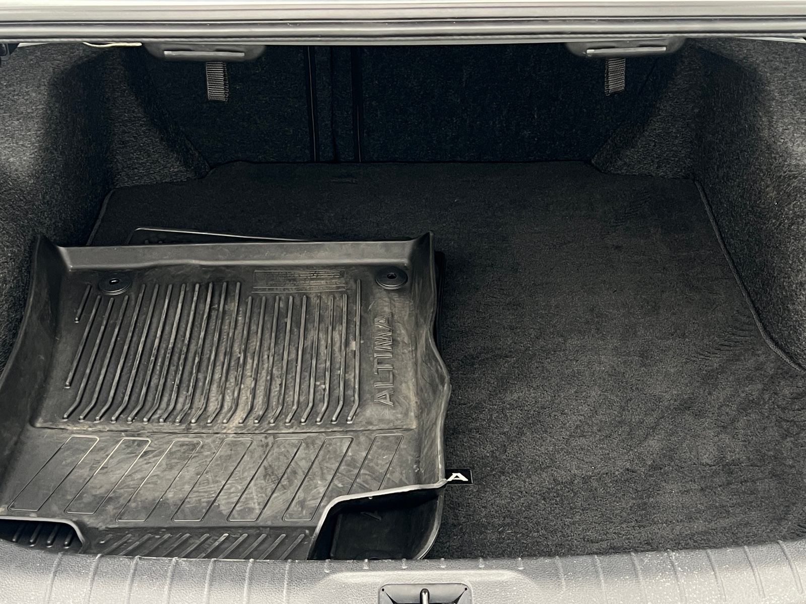 Thumbnail: 2024 Nissan Altima - 6