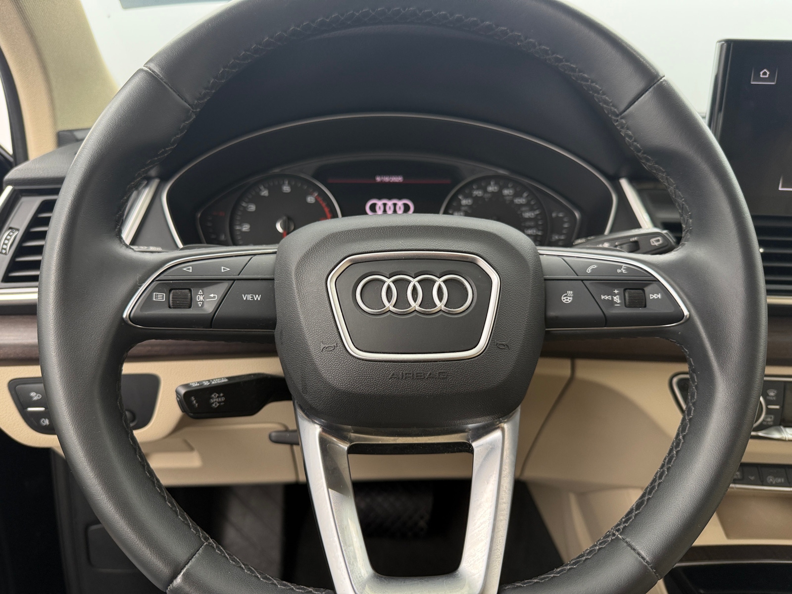 Thumbnail: 2022 Audi Q5 - 4