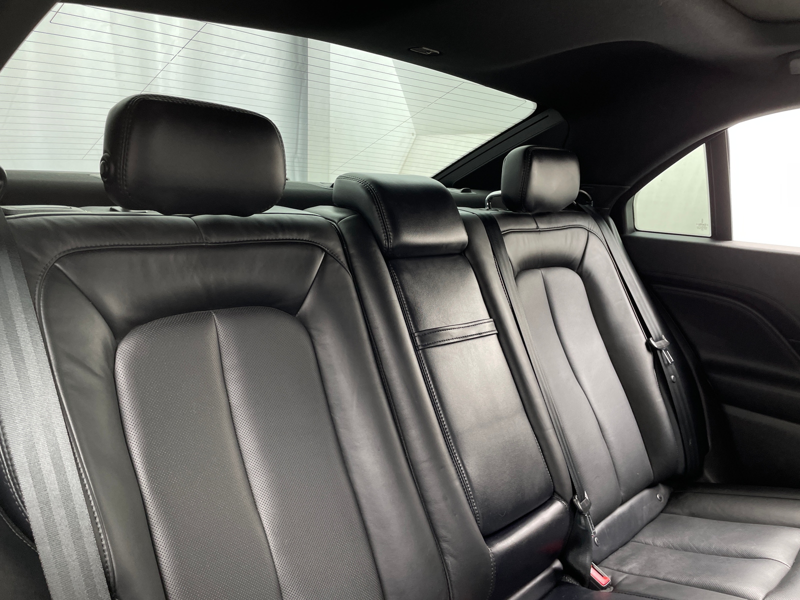 Thumbnail: 2017 Lincoln Continental - 5