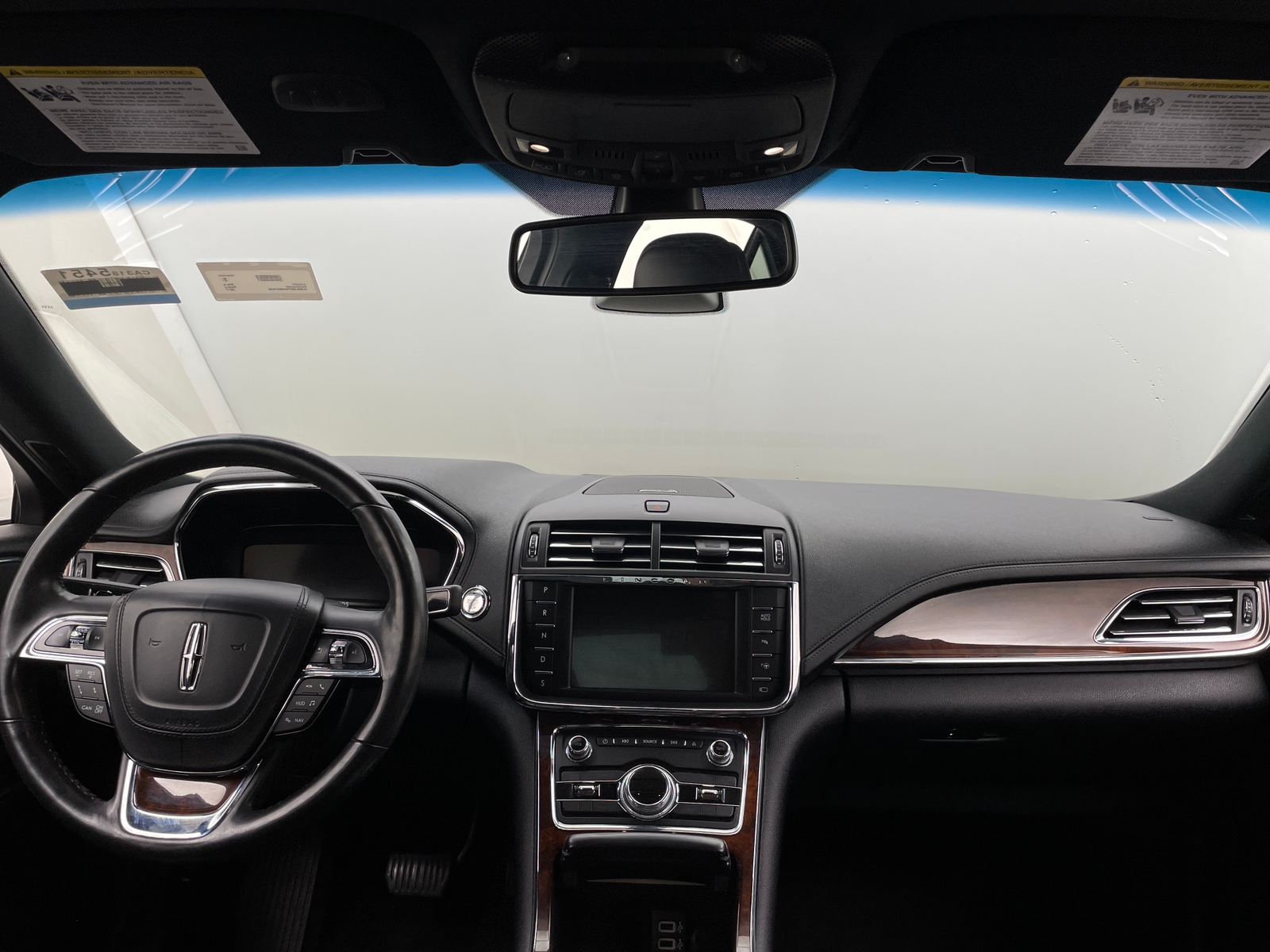 Thumbnail: 2017 Lincoln Continental - 2