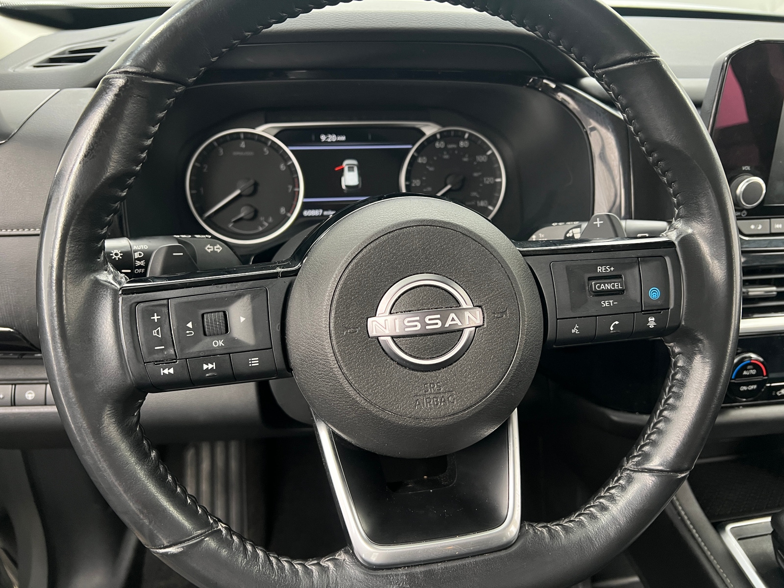 Thumbnail: 2022 Nissan Pathfinder - 5
