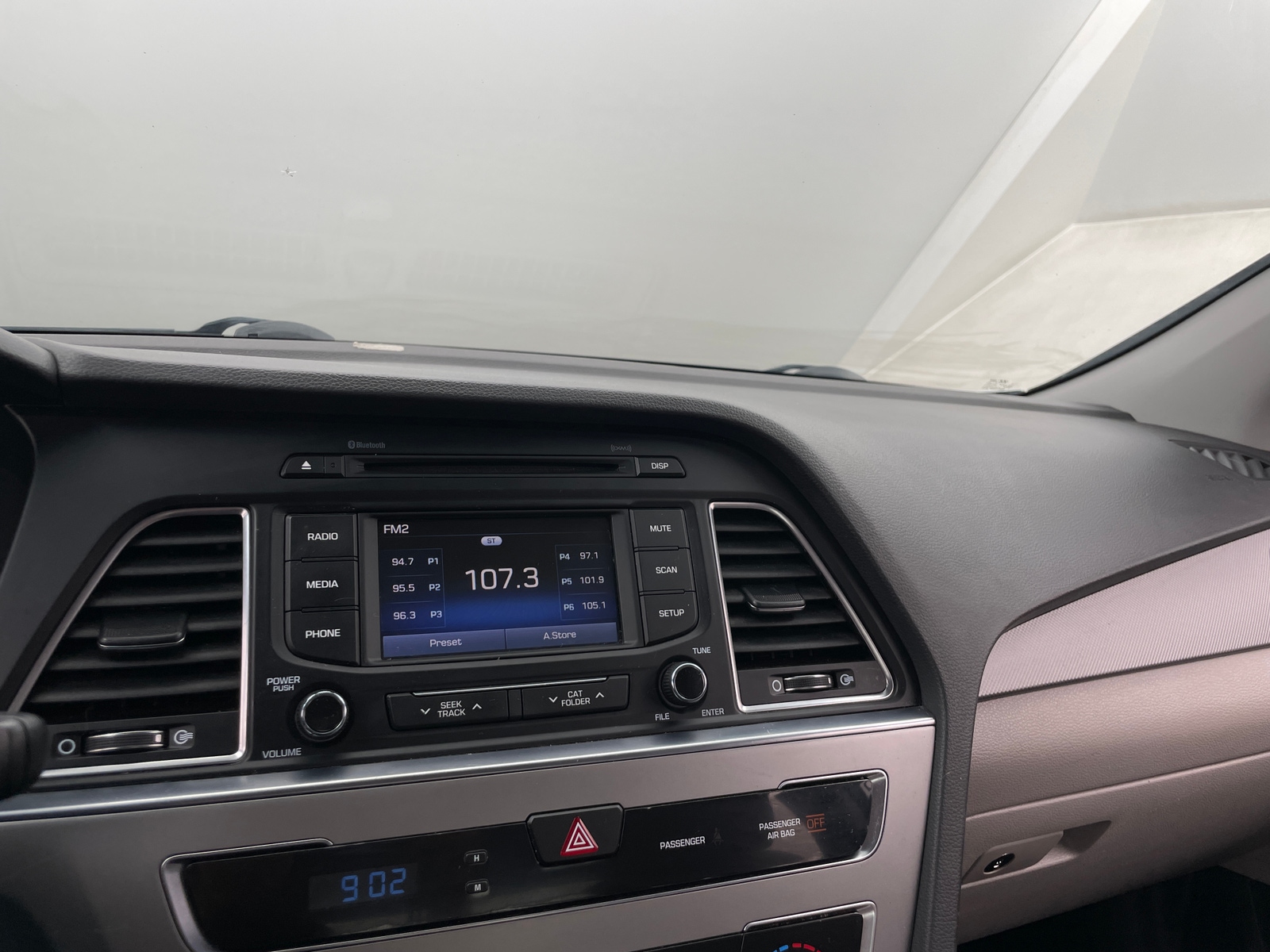 Thumbnail: 2015 Hyundai Sonata - 4