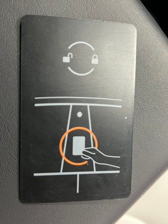 2025 Tesla Model 3 Long Range photo 6